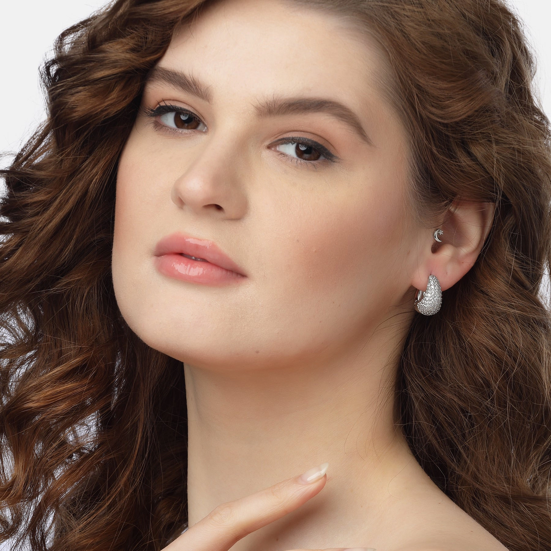 AGP PARIS Womens Sparkling Hoop Earrings