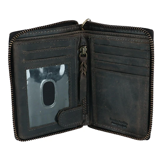 CTM Men's Hunter Leather Zip-Around Bifold Chain Wallet