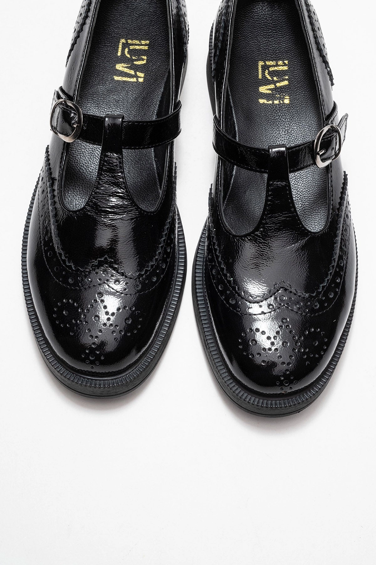 Forever & Always Womens Dorian Leather Loafers