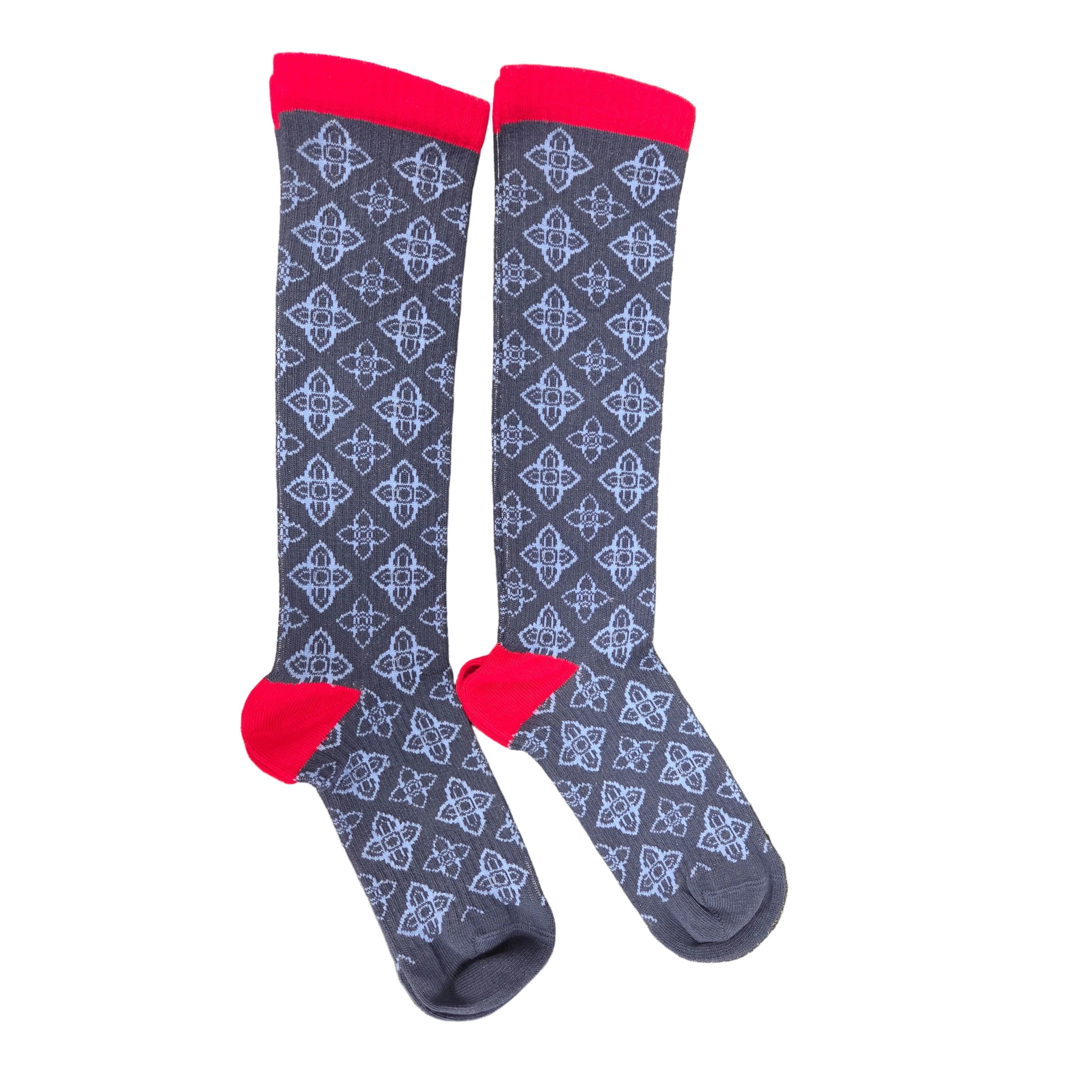 Wear Sierra Women's Light Compression Knee High Socks