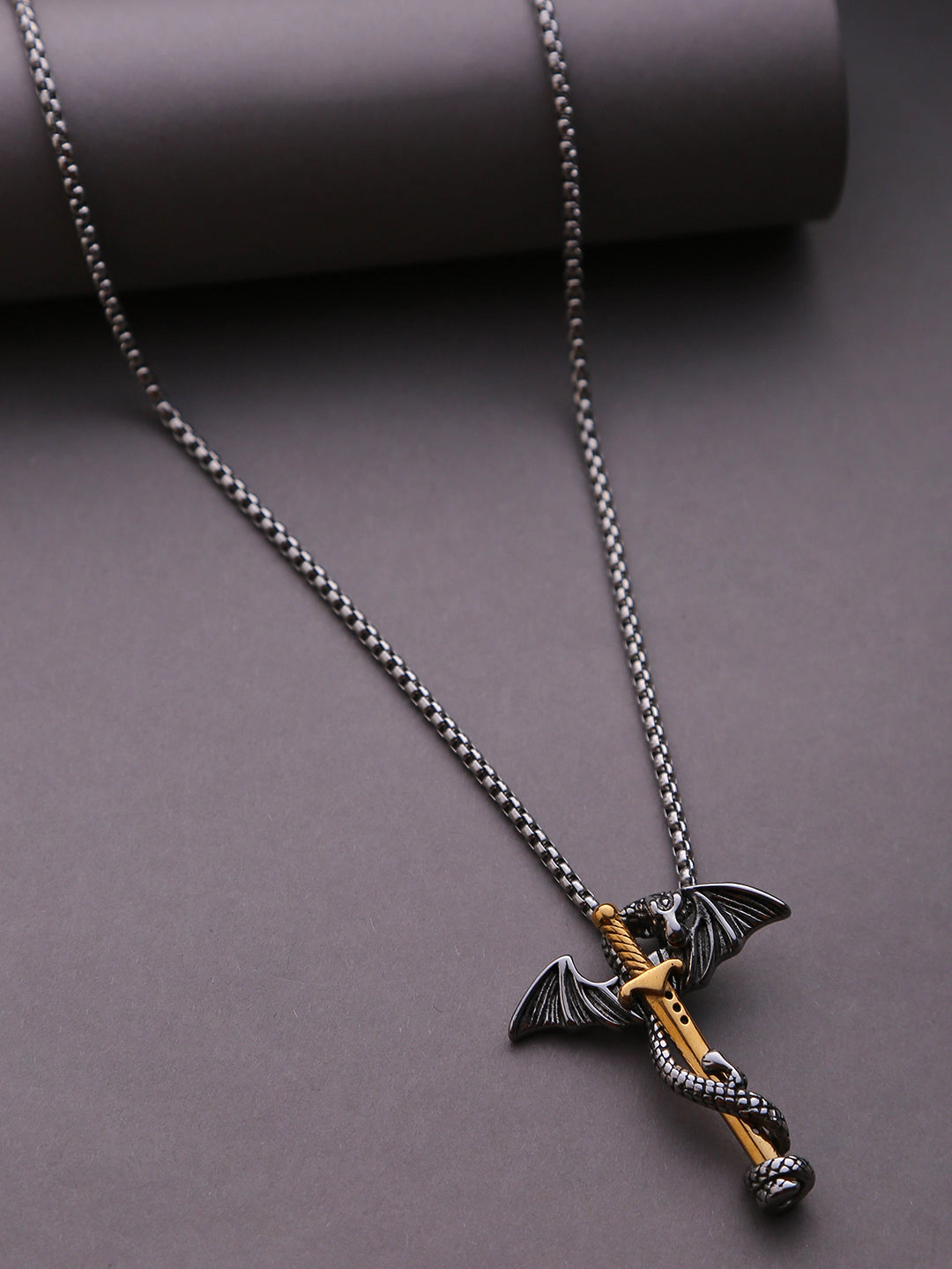 SOHI Women's Silver Winged Pendant Necklace