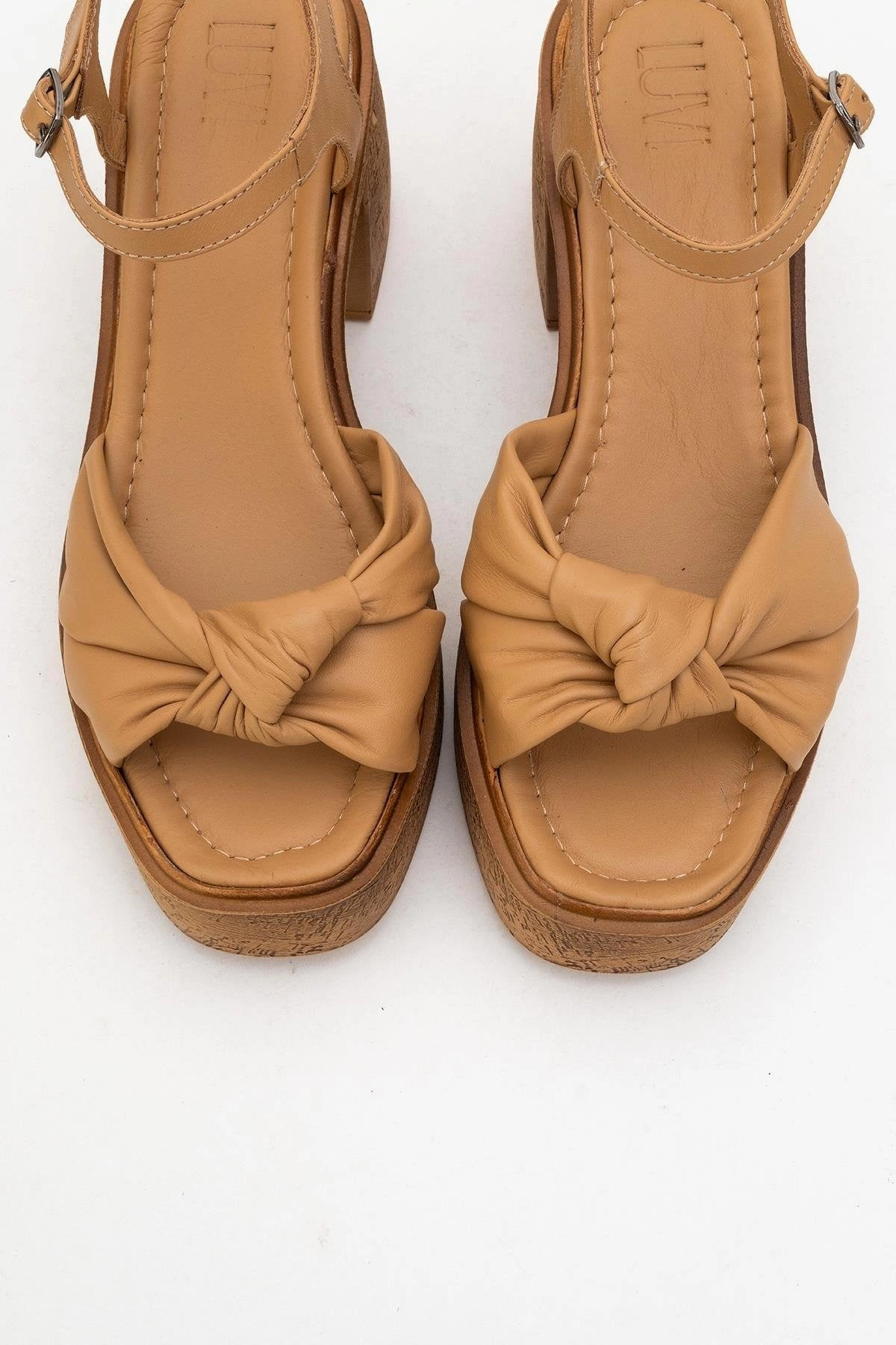 Forever & Always Womens Tily Platform Wedge Leather Sandal