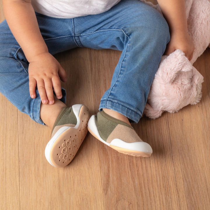 Toddler Breathable Washable Non-Slip Sock Shoes Flat-Color Block Olive
