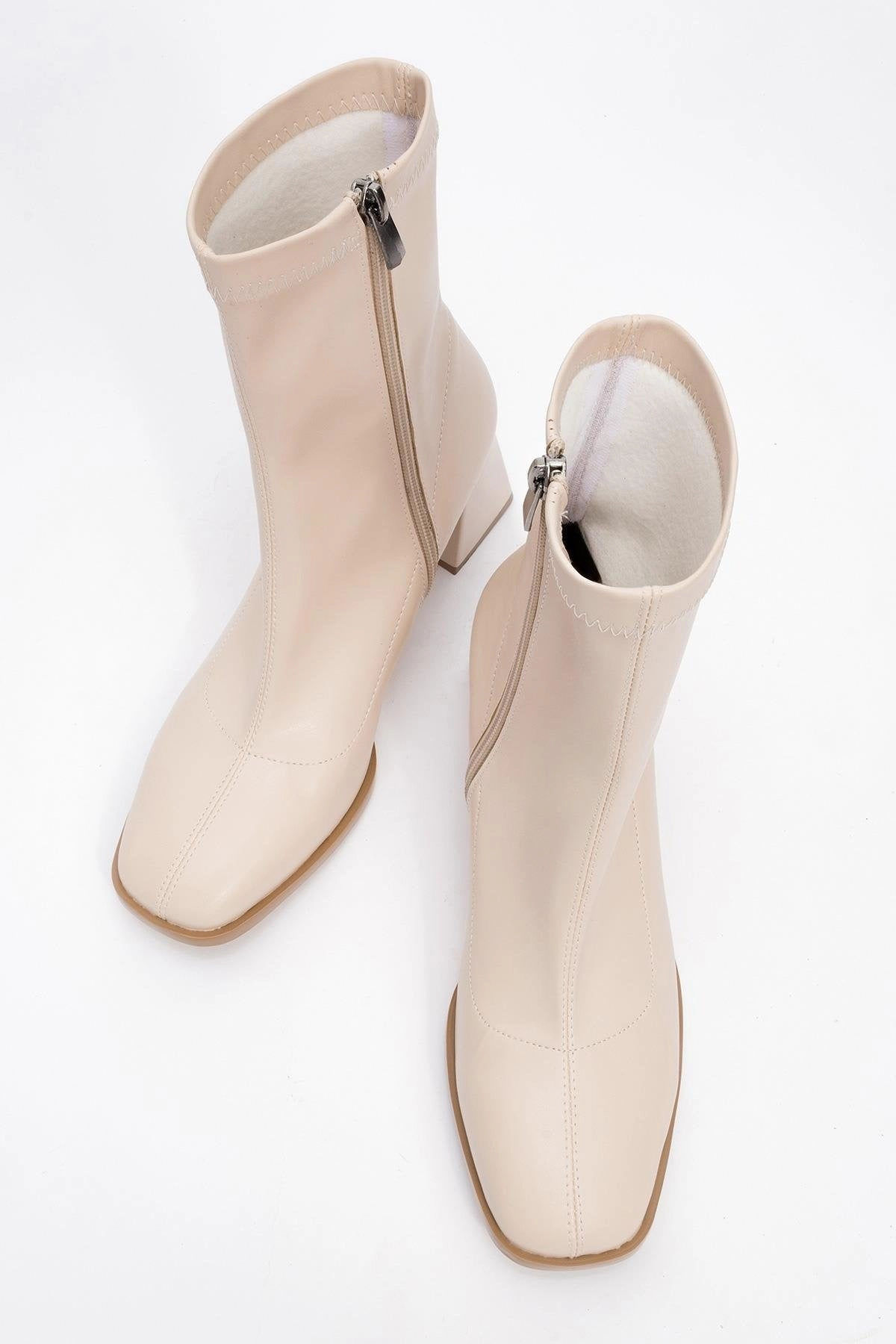 Prologue Shoes Womens Plesa Chunky Heel Boot