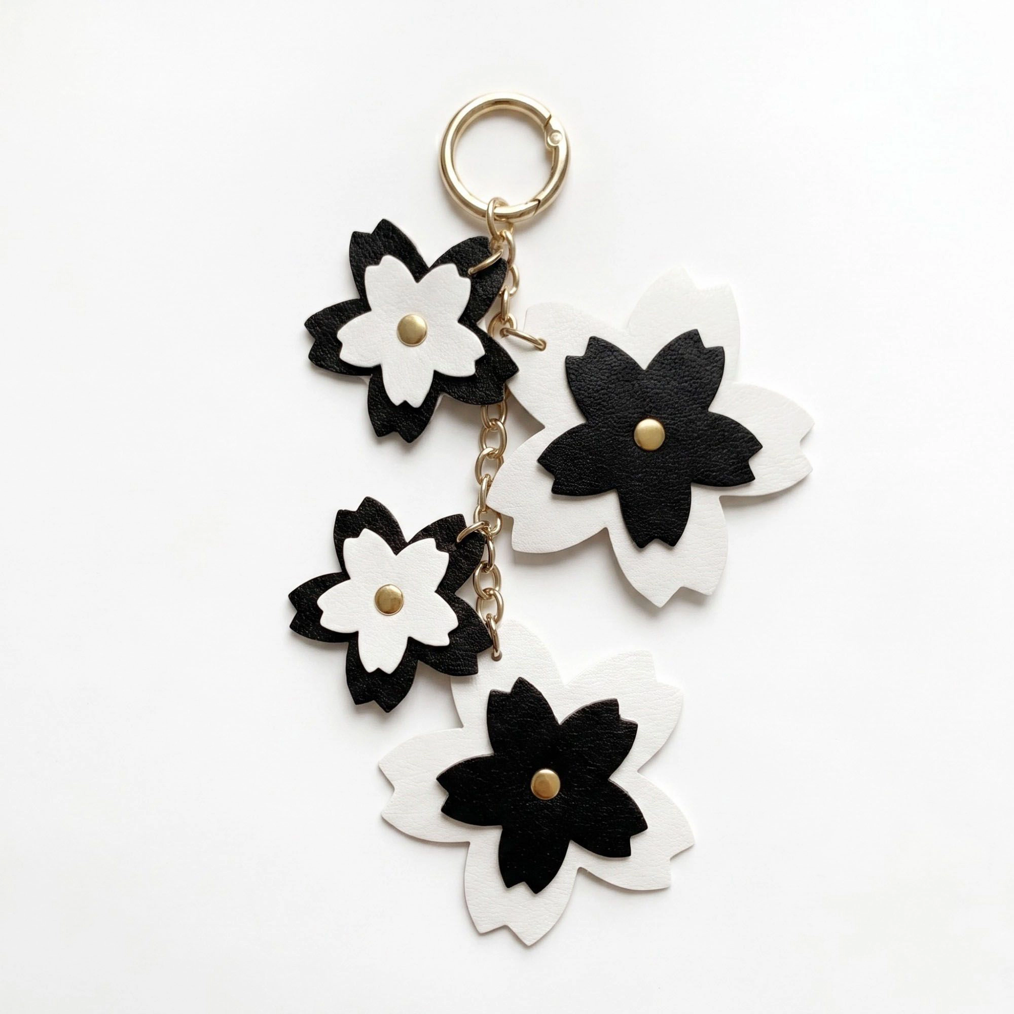 Alilang Women's Cherry Blossom Bag Charm with Gold Tone Chain and Clip