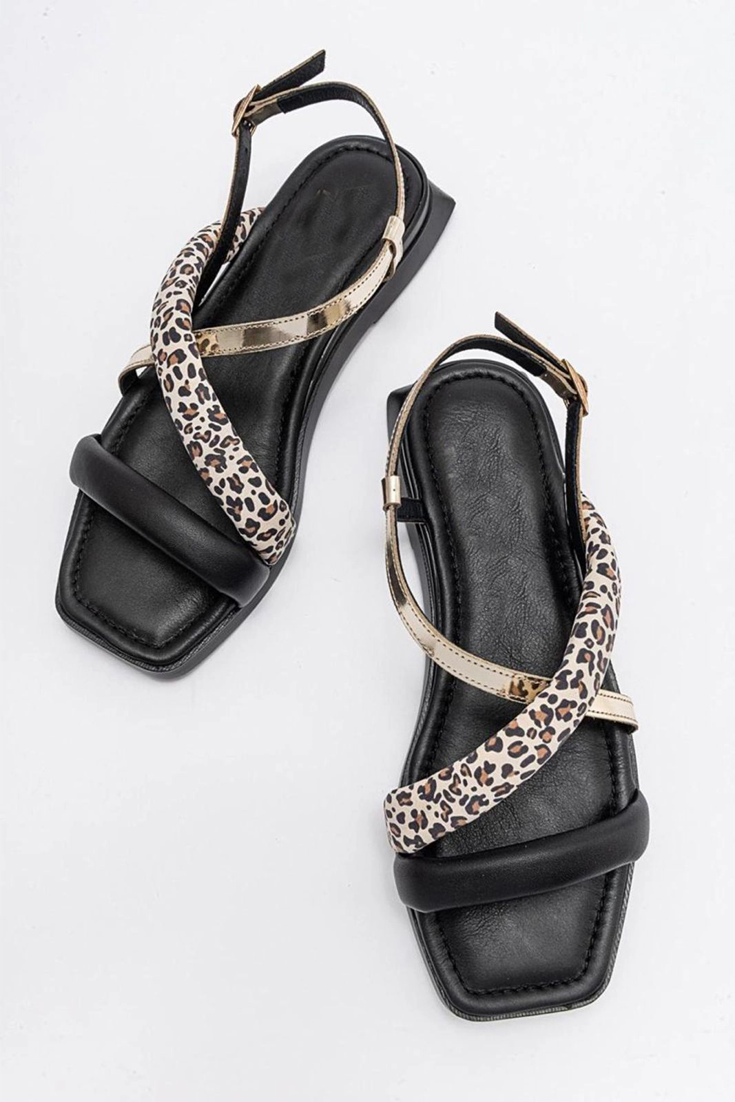 Forever & Always Womens Leamil Leather Sandals