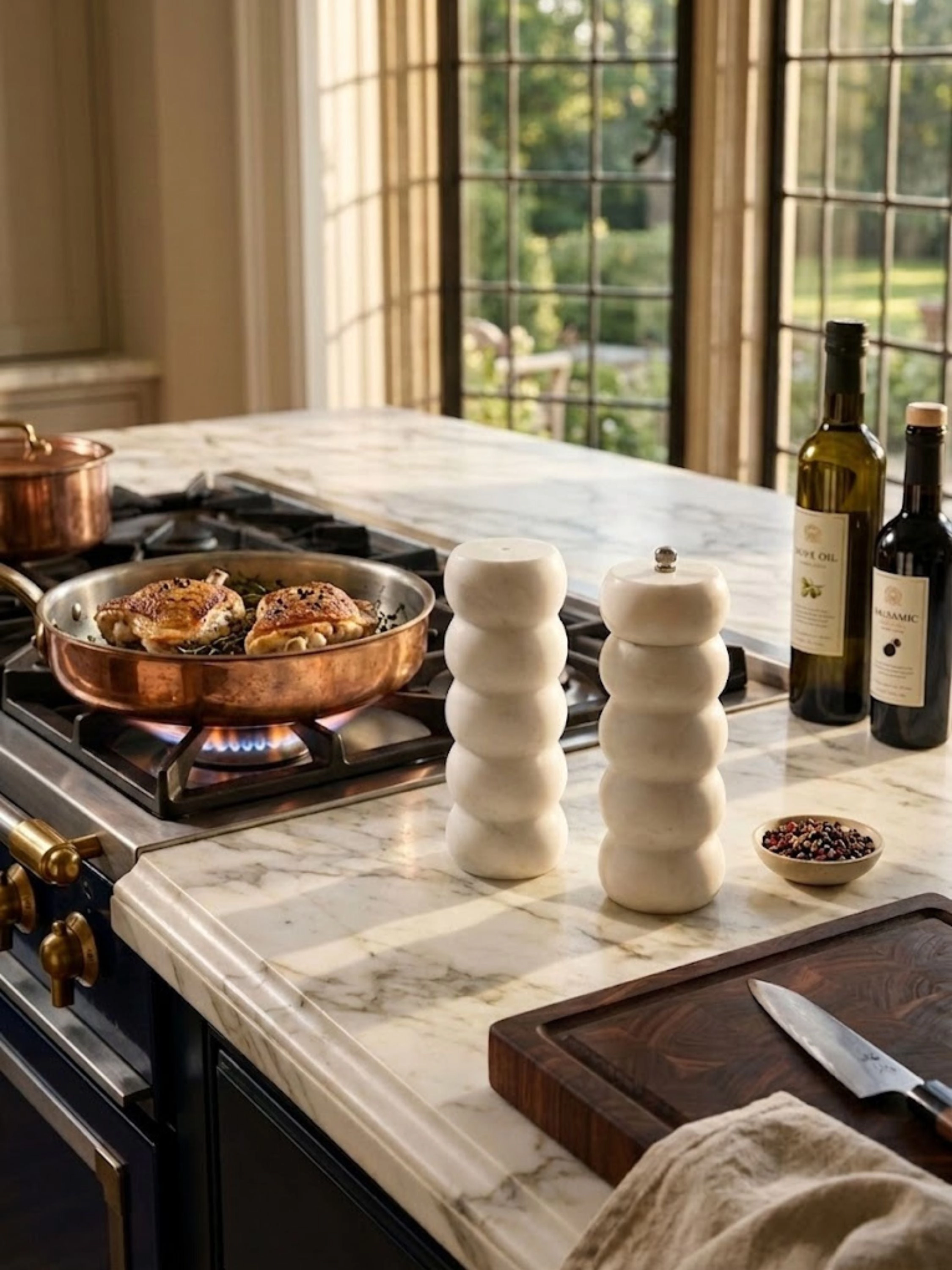 GAURI KOHLI Quinto Marble Salt & Pepper Set