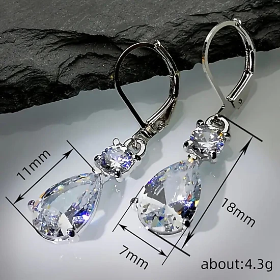 Wardrobe Whimsy Womens Pear Cut Cubic Zirconia Drop Dangle Leverback Earrings