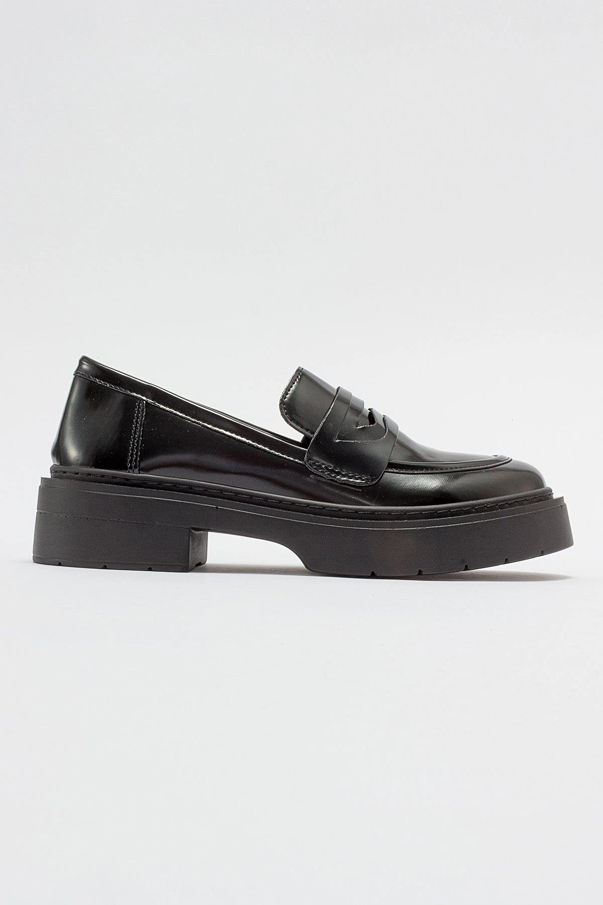 Prologue Shoes Womens Josie Platform Loafer