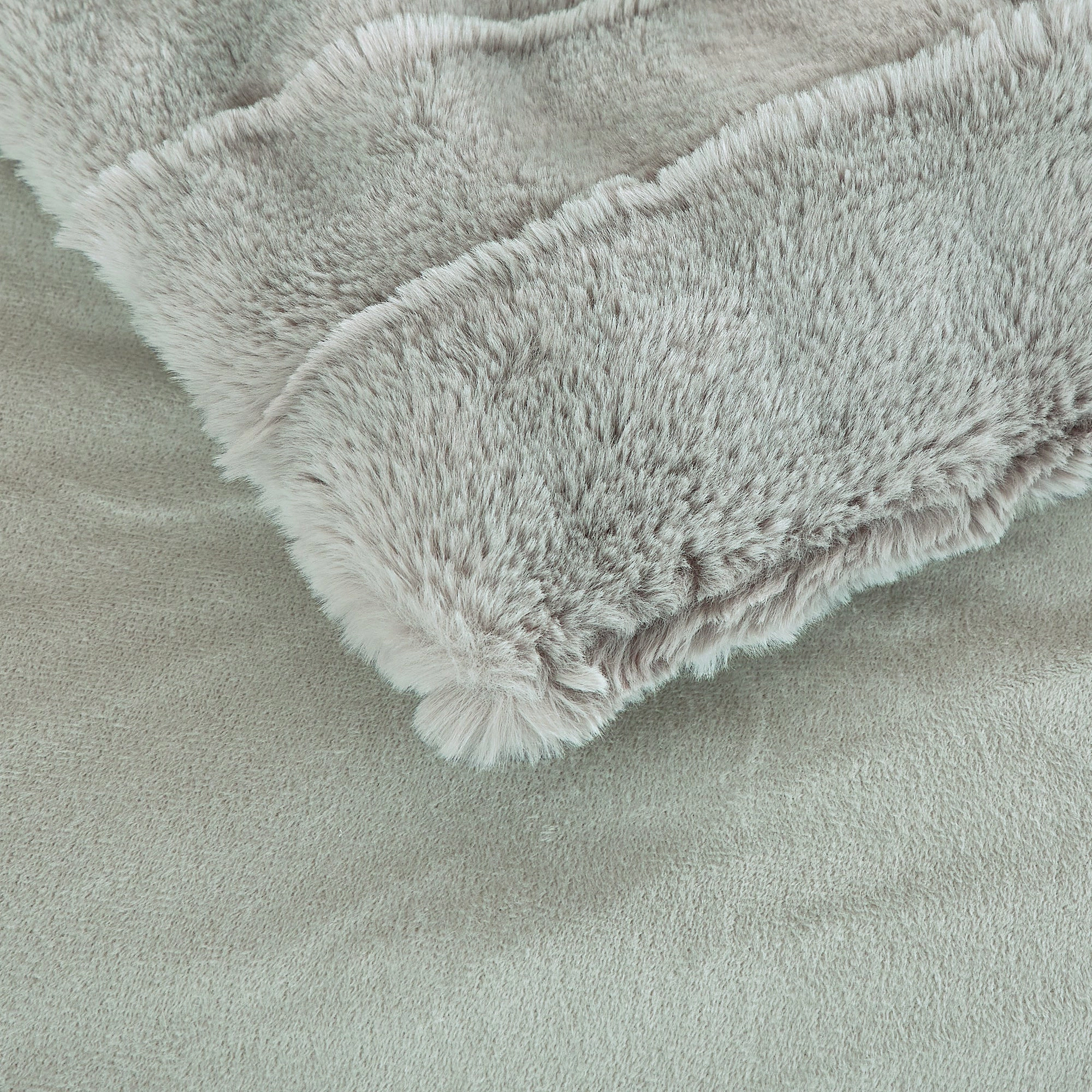 MarCielo 4 Pieces Textured Stripe Faux Fur Comforter Set with Velvet Backing