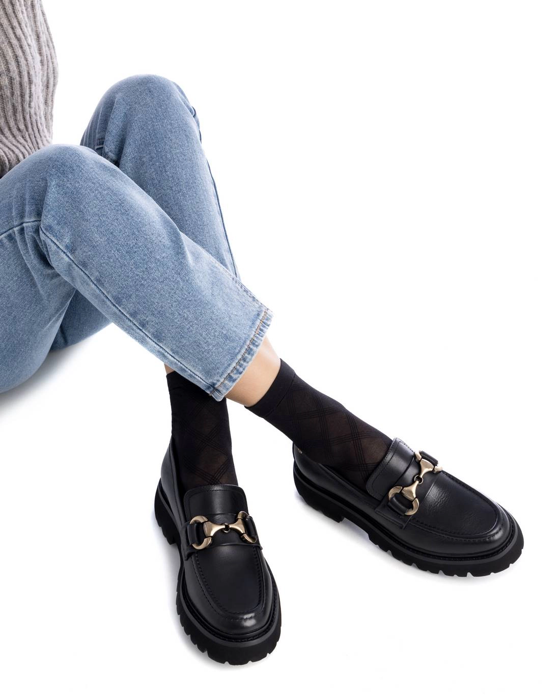 XTI Women's Moccasins