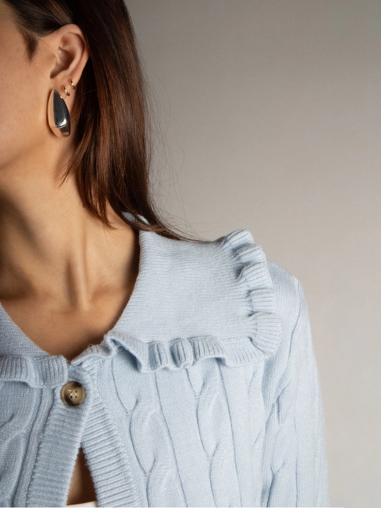 JESS by Meiko Women's Ruffle Collar Cable Knit Cardigan