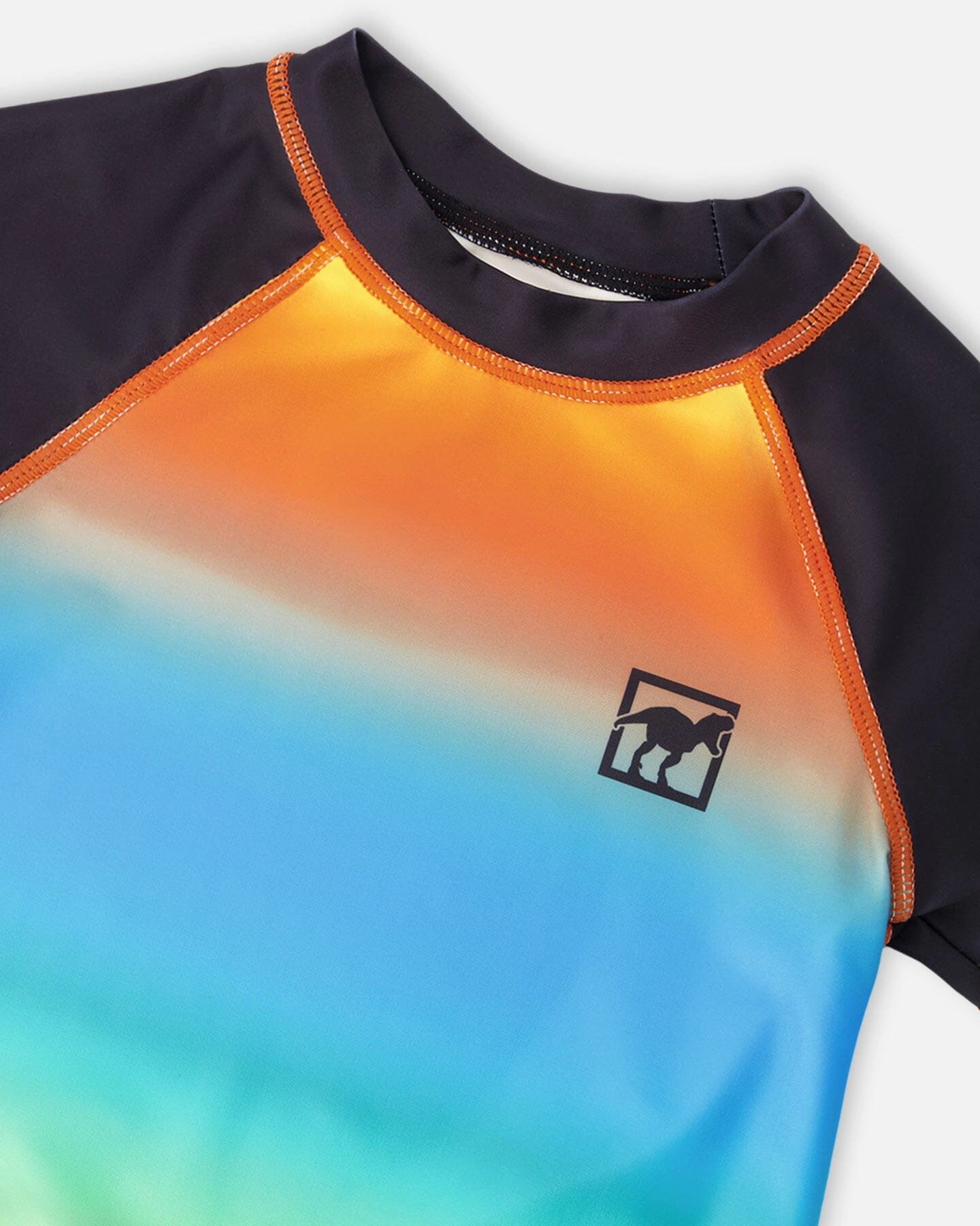 Deux par Boys Ombré Contrast Panel Short Sleeve Rashguard