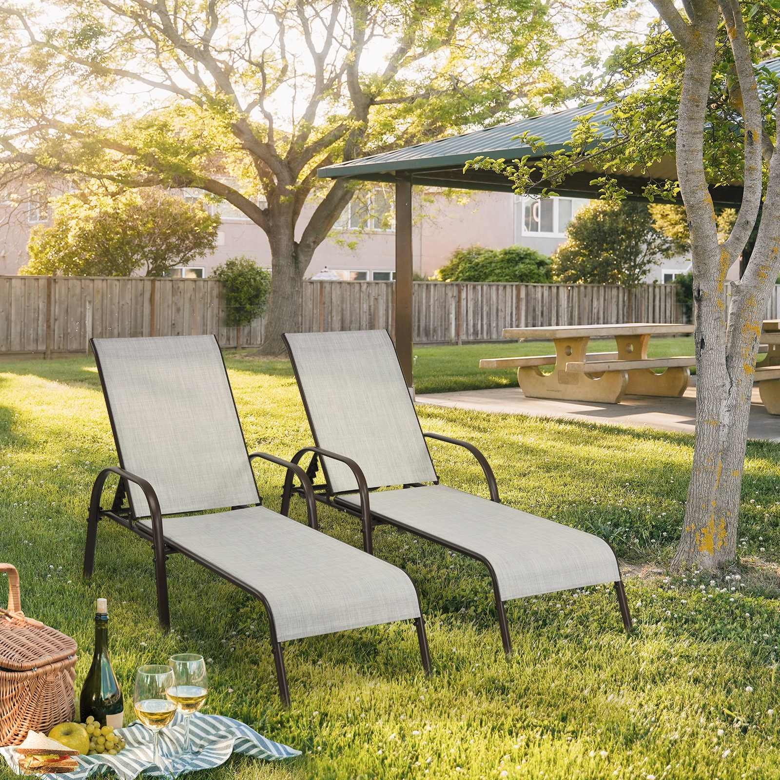 SUGIFT Folding Patio Chaise Lounge Chair, Adjustable 5-Position Backrest, Gray