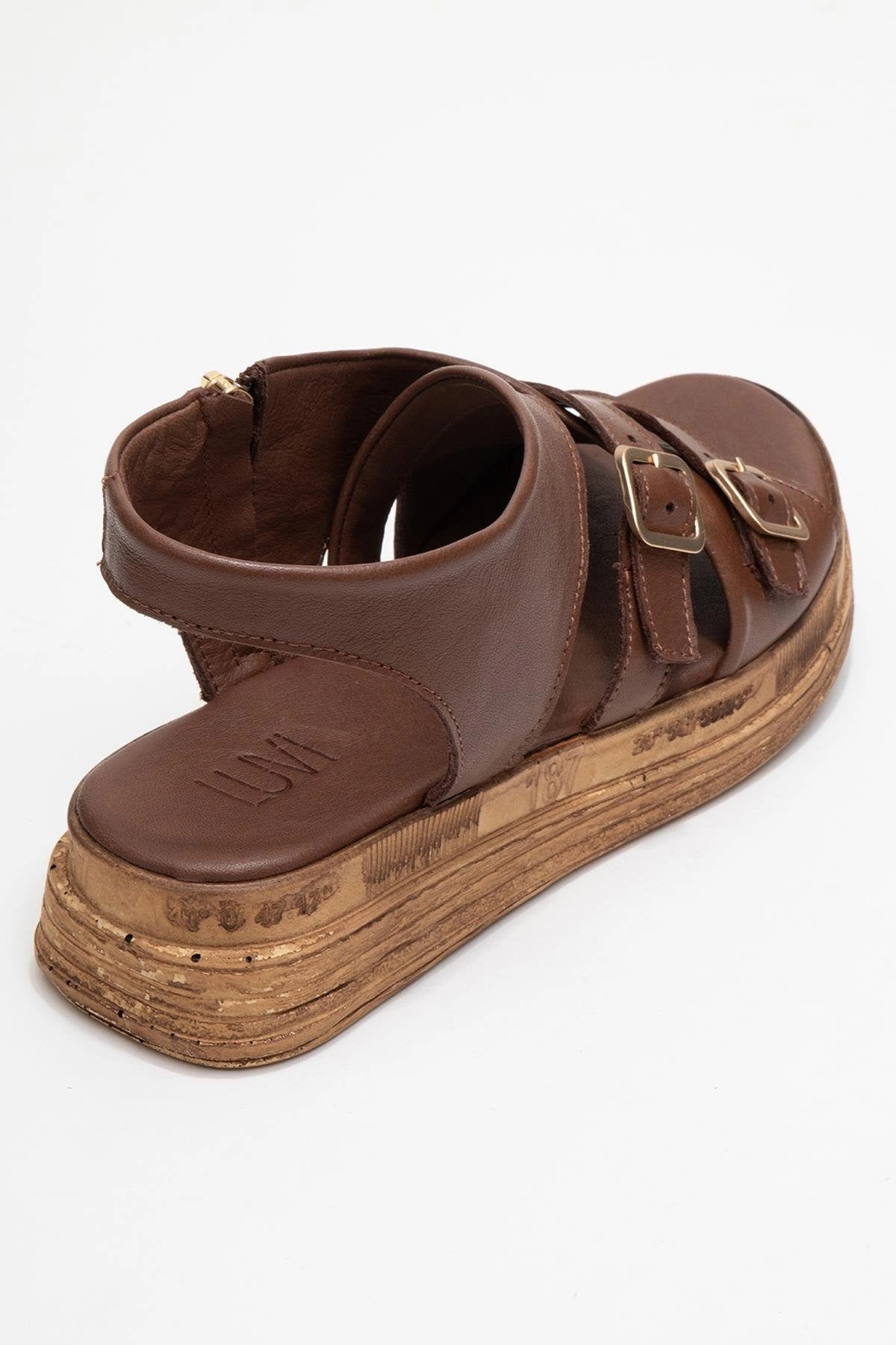 Forever & Always Womens Levine Leather Buckled Side-Zip Sandals