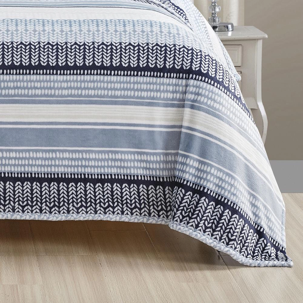 Plazatex Anissa Printed Luxurious Ultra Soft Lightweight Bed Blanket 102" x 90" Multicolor