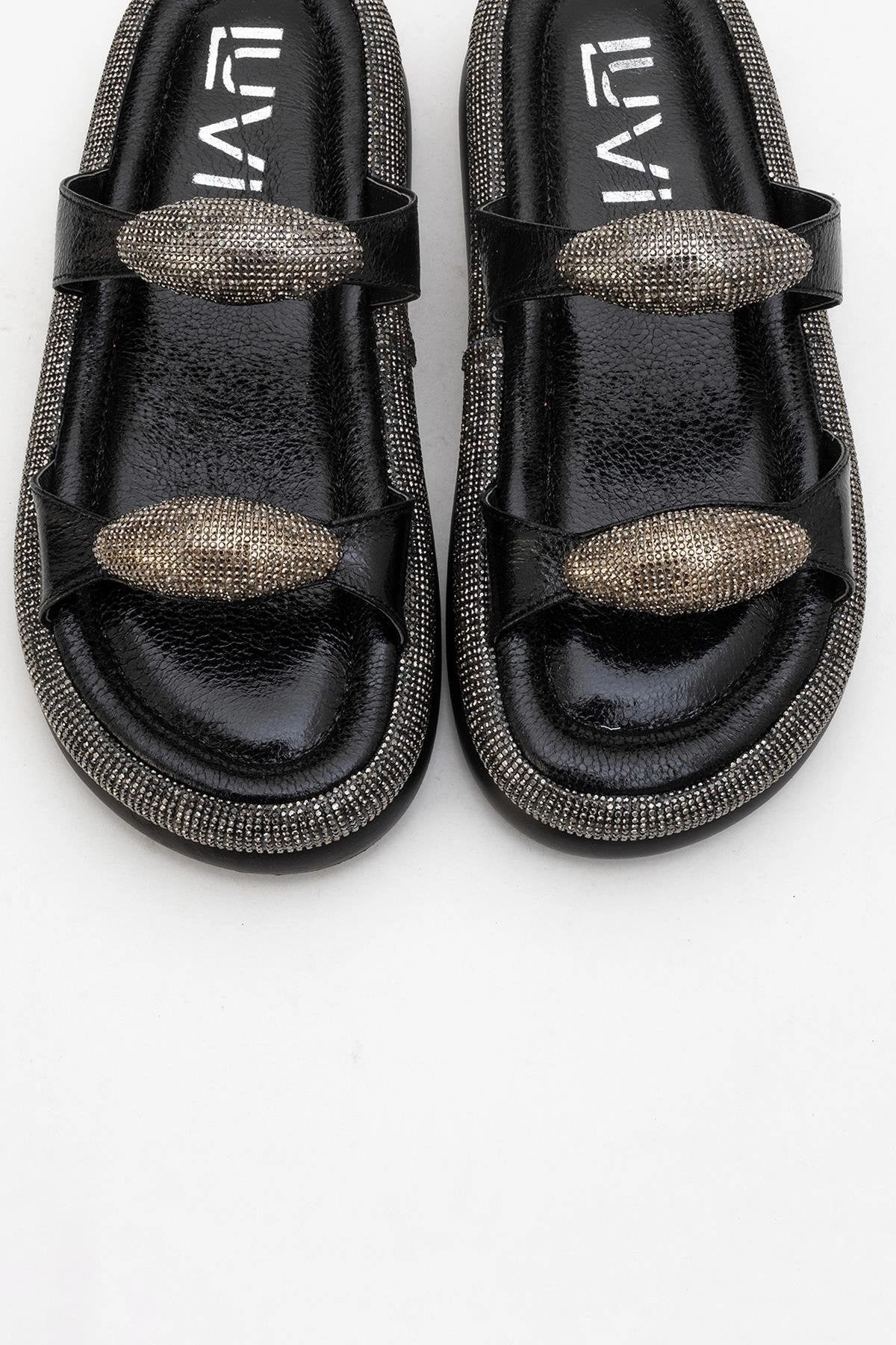 Prologue Shoes Womens Finery Embellished Platform Slide