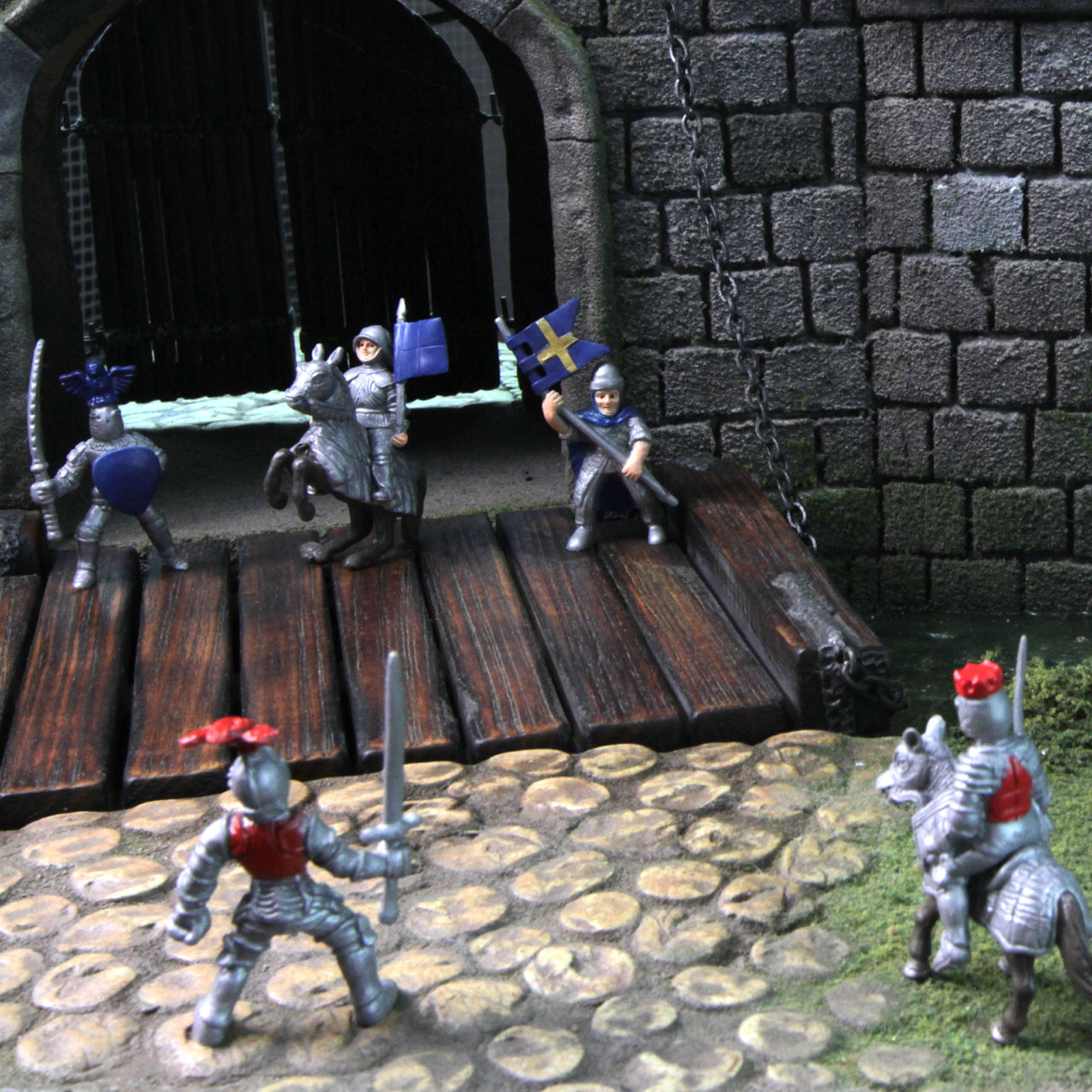 Safari Ltd. - Mini Knights & Dragons TOOB - contains 9 Mini Figurines