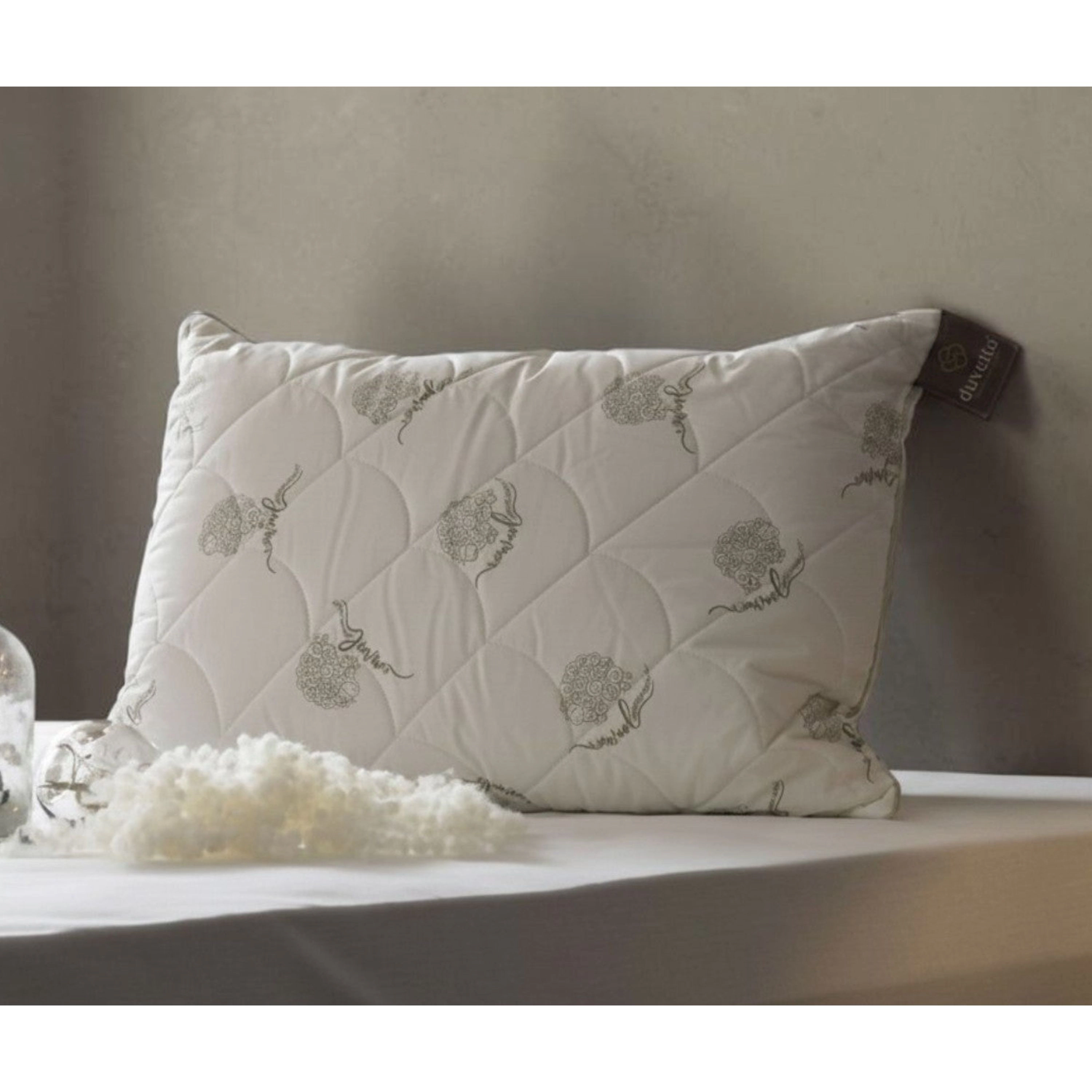 Wear Sierra Duvetta 1 Piece Bed Pillow With Protector Cover