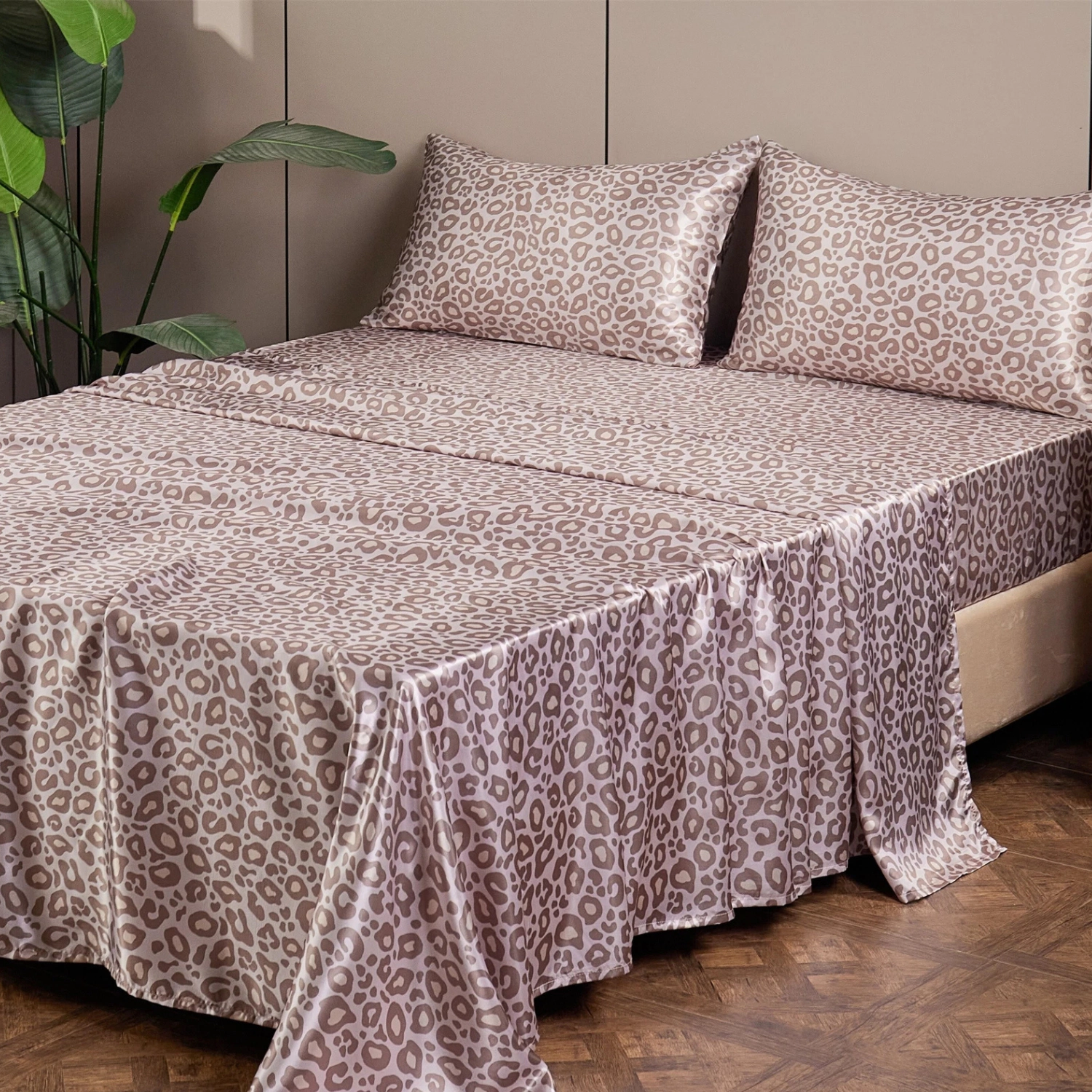 SS Design Queen Size Leopard Print Luxury Bed Sheets Set