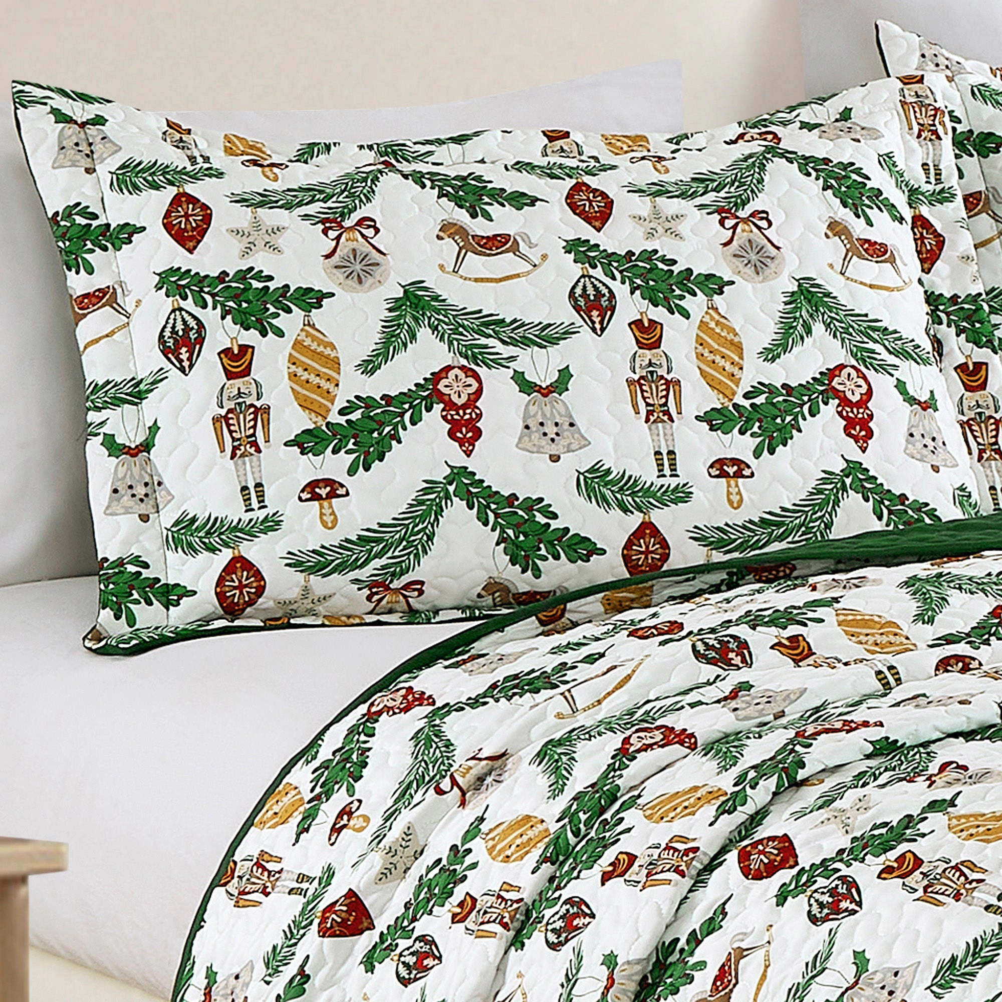 MarCielo 3 Piece Christmas Quilt Set – Holiday Ornament Bedspread