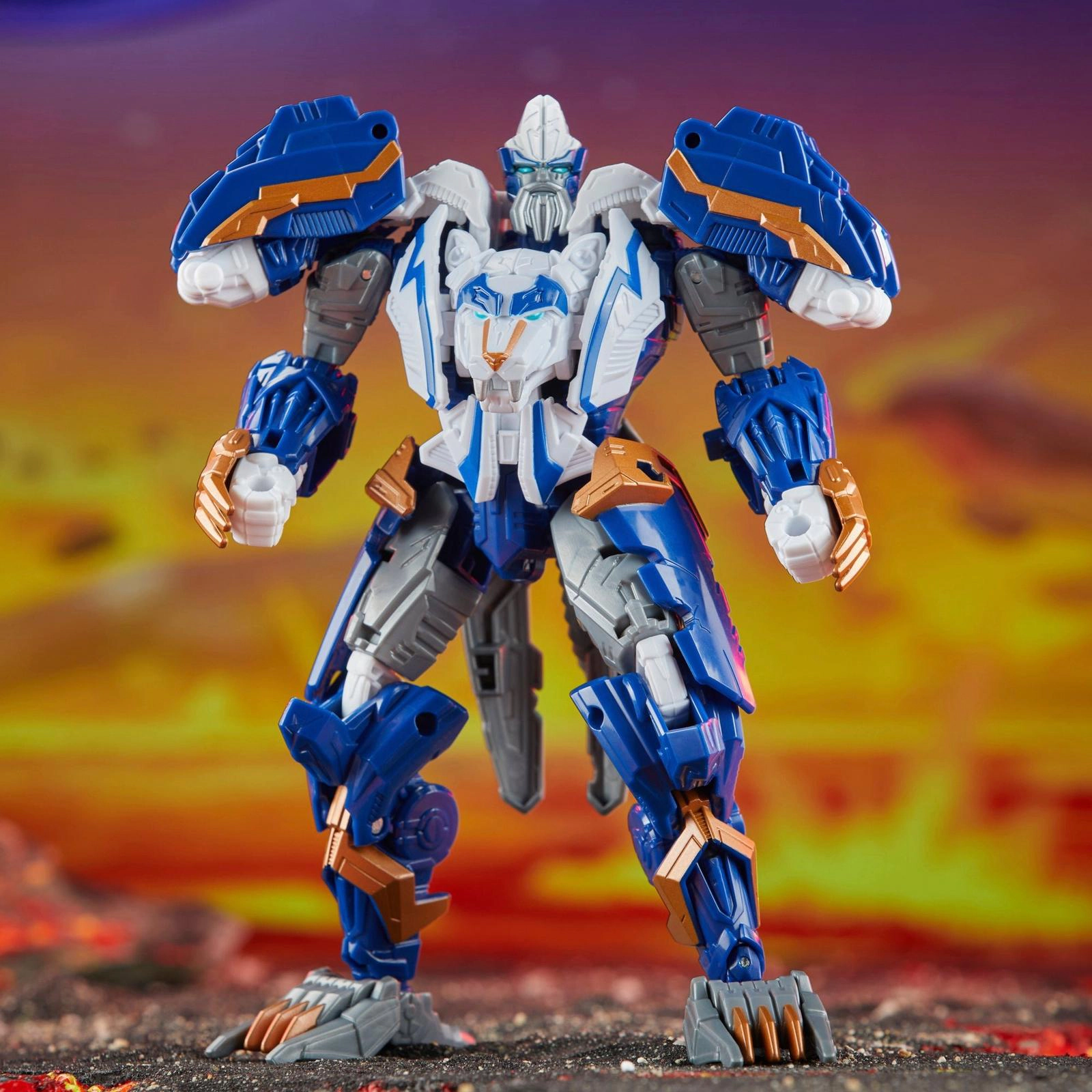 Transformers Legacy United Voyager Class Prime Universe Thundertron, 7-Inch