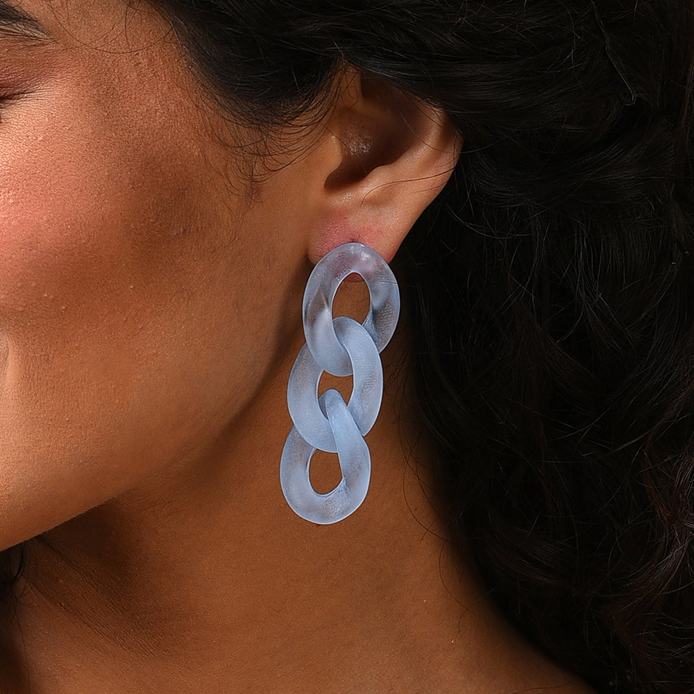 SOHI Women's Blue Chainlink Drop Earrings