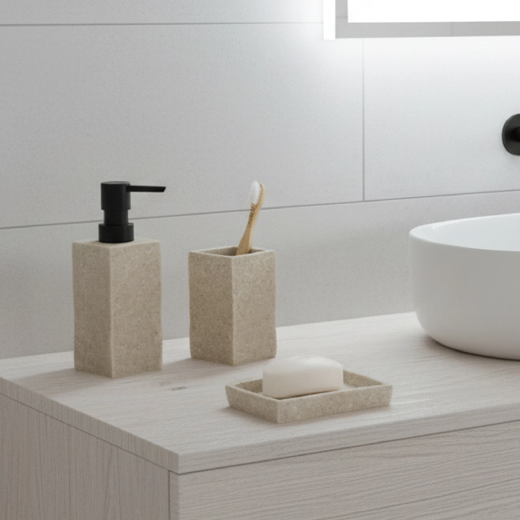 Evideco French Home Goods Stone-Effect Polyresin Soap Dispenser, 260 ml