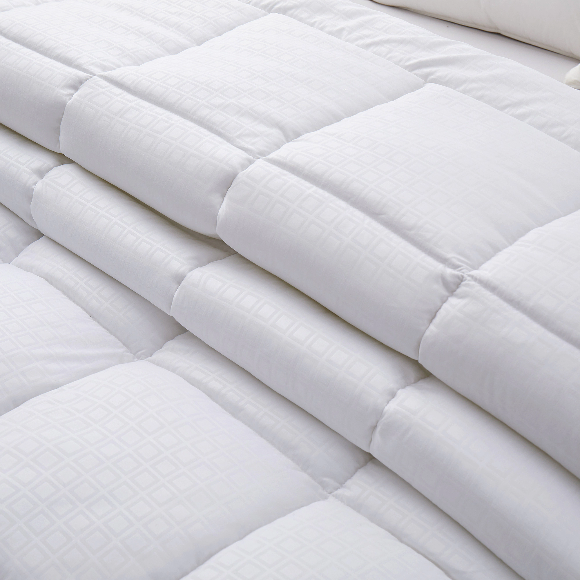 PEACENEST Textured Down Alternative Comforter All Season Soft Duvet Insert