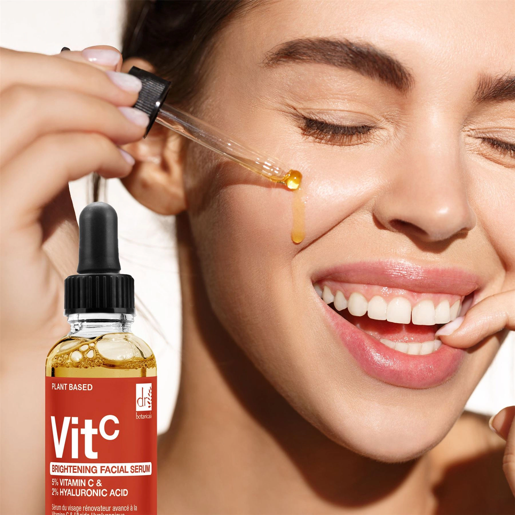 Dr. Botanicals Brightening Facial Serum 5% Vitamin C 2% Hyaluronic Acid 30ml