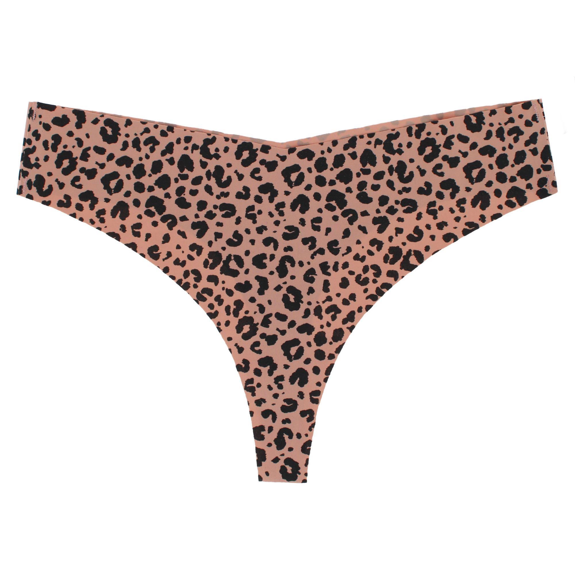 CTM Women's Seamless Leopard Print Thong Underwear