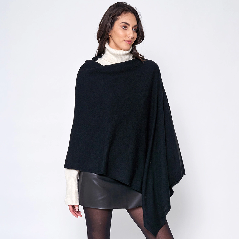 TRUEDAMES Women Solid Scarf Poncho