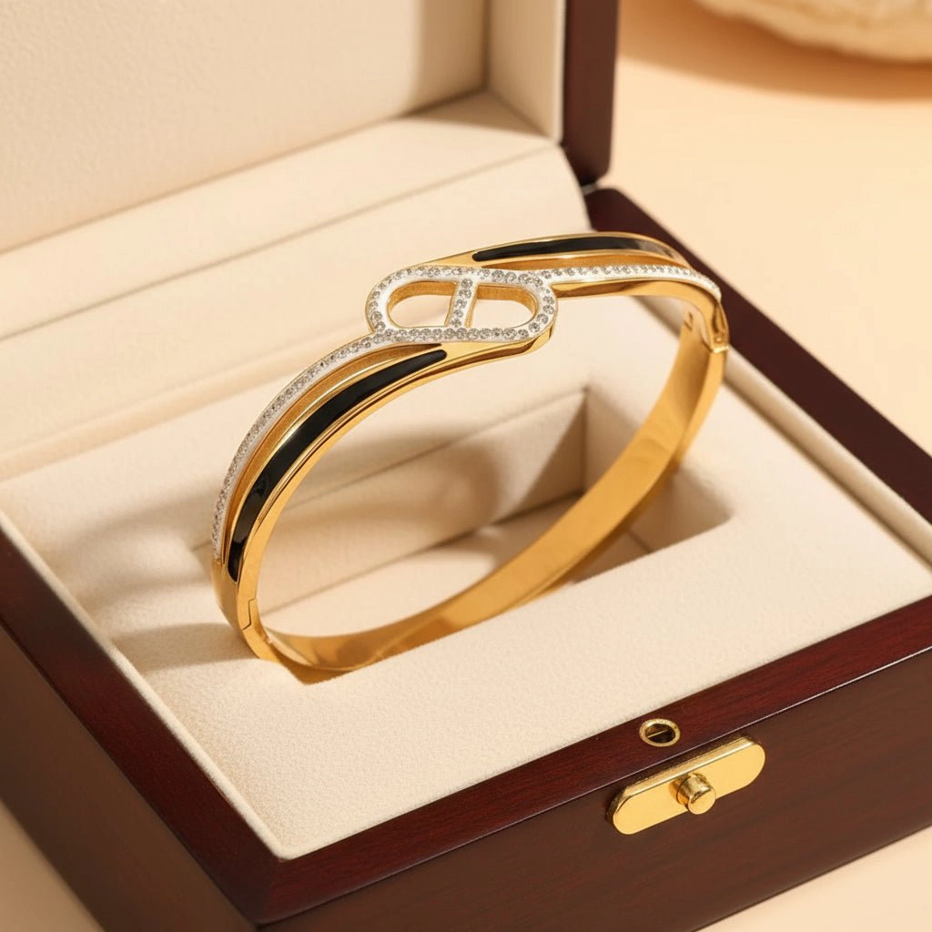 DressAtR Women's Oval Rhinestone 18K Gold Plated Bangle