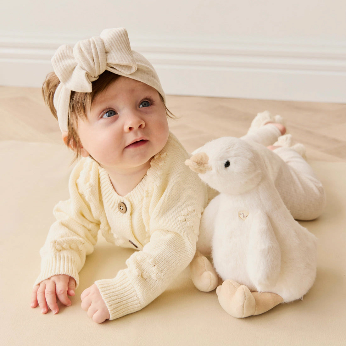 Snuggle Bunnies Rose the Duck 9"