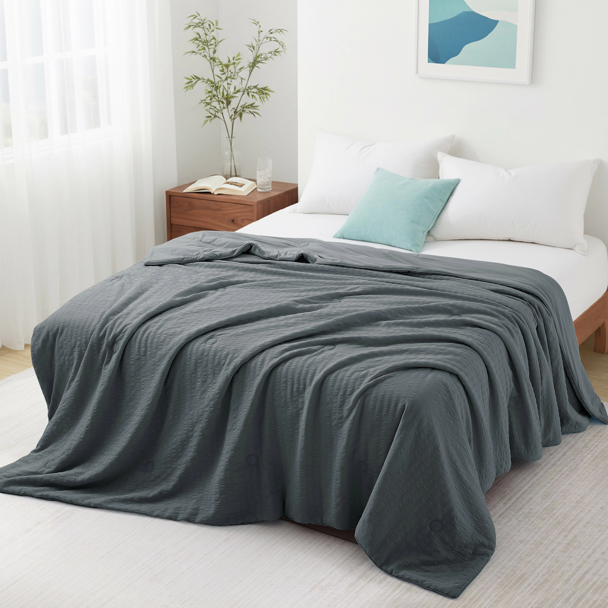 Unikome Seersucker Cooling Reversible Lightweight Blanket, Silk Smooth Summer Bedding Quilt