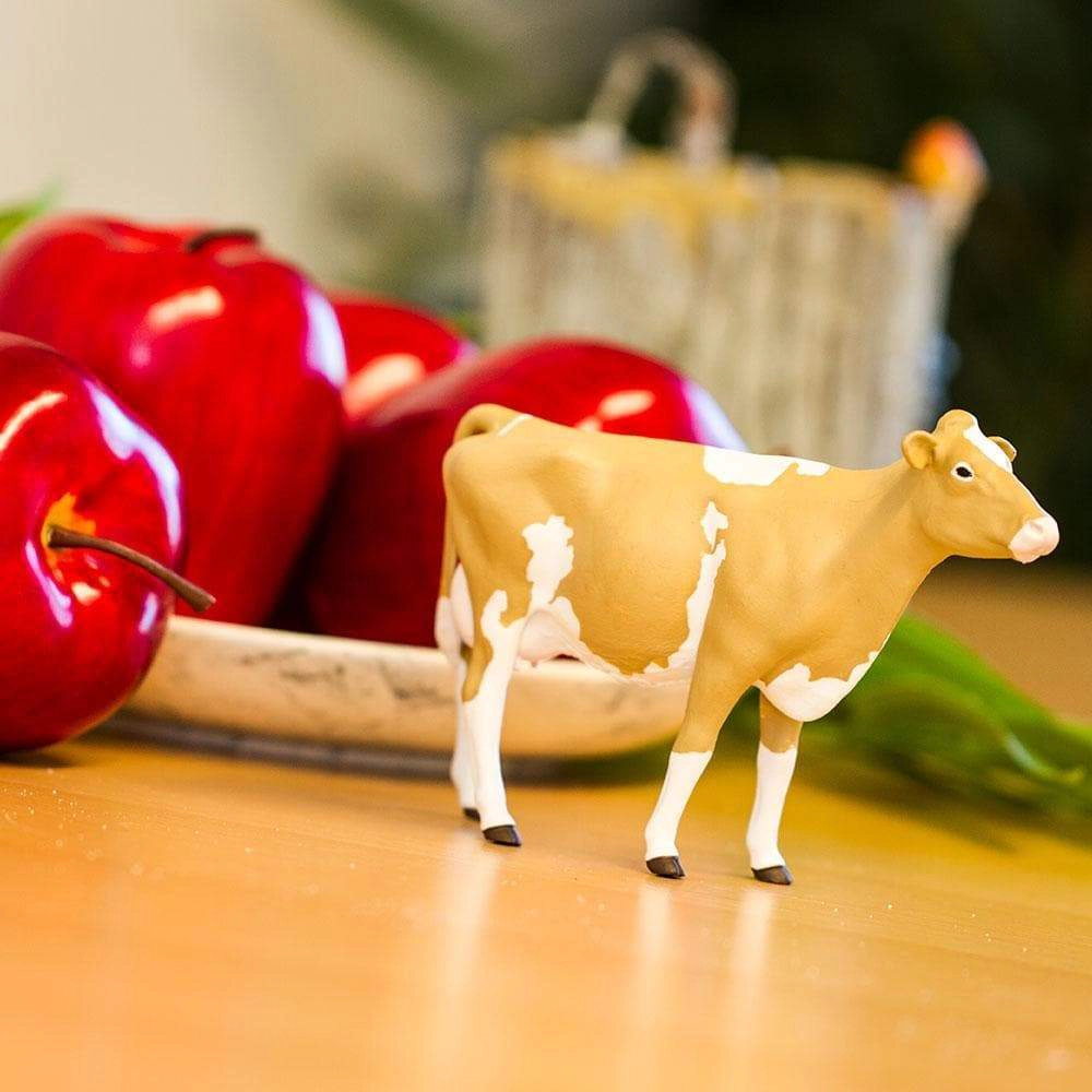 Safari Ltd. - Guernsey Cow Kids Toy Figure