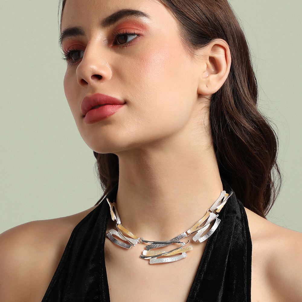 SOHI Women's Champayne Gold Party Collar Neckace