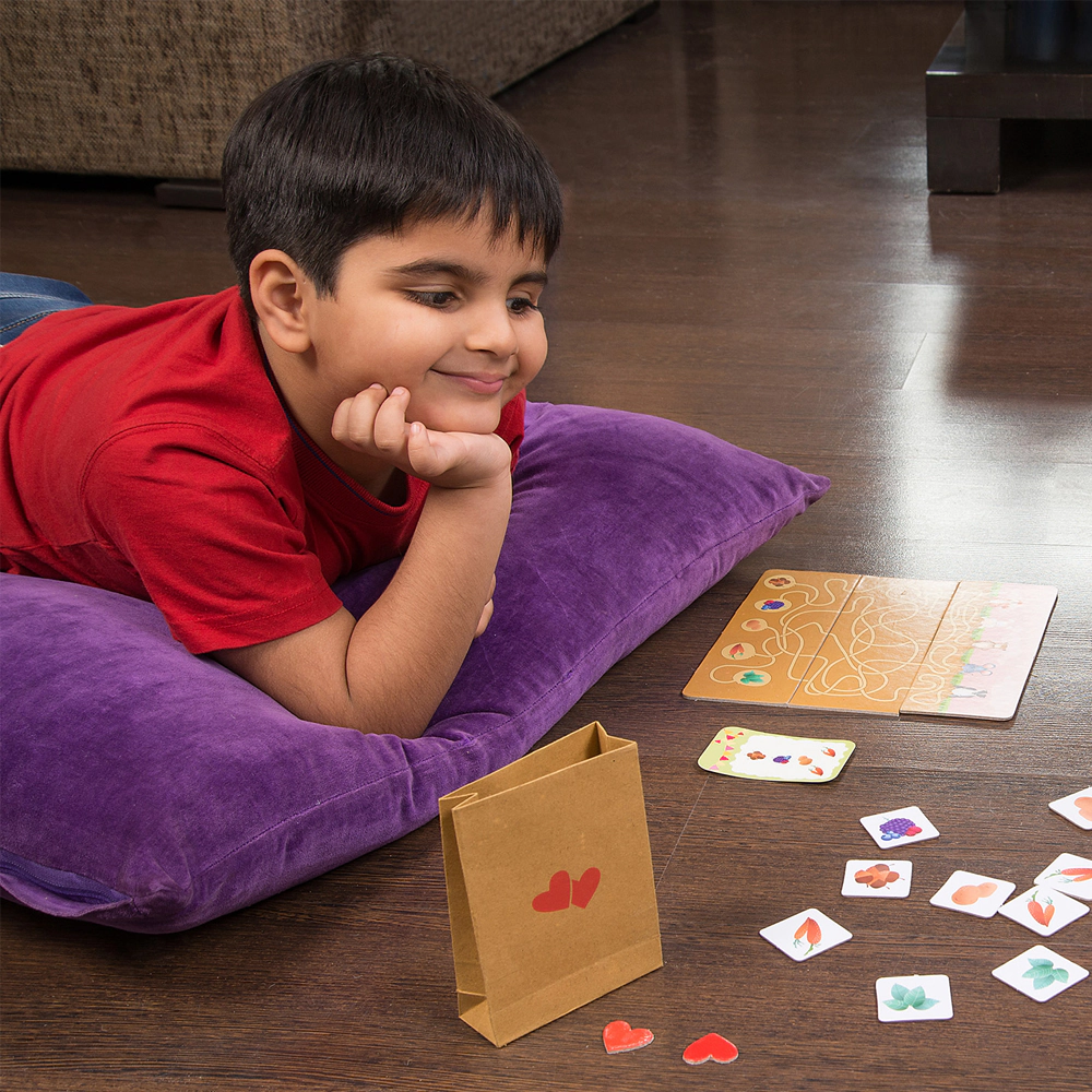 Chalk & Chuckles Dig-Up Maze Game - 1-2 Players
