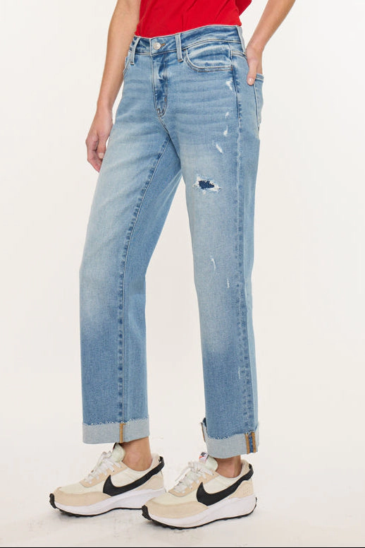 Kancan Women's Essentials Mid Rise Crop Straight Jeans Rocio