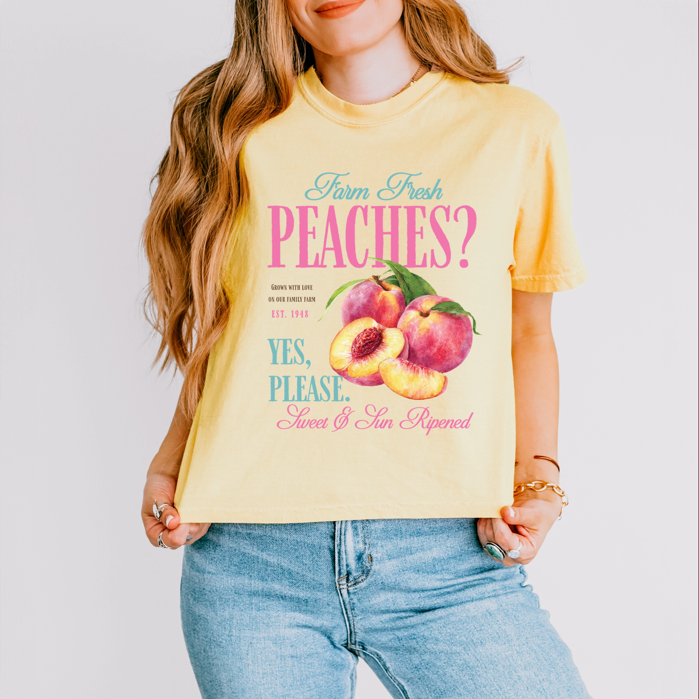 Simply Sage Market - Farm Fresh Peaches Women's Boxy Crop Top Graphic T-Shirt