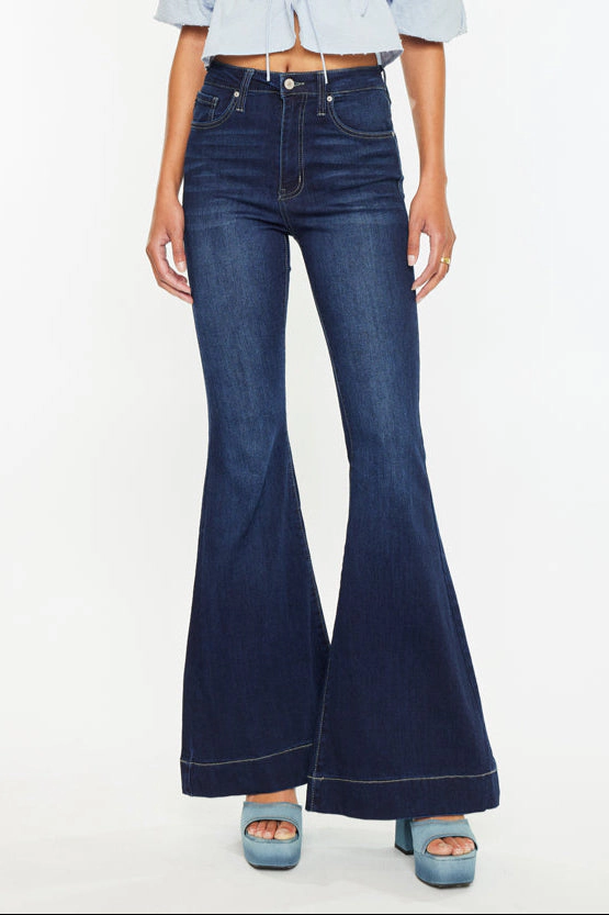 KanCan Women's Essentials High Rise Super Flare Jeans Braelynn