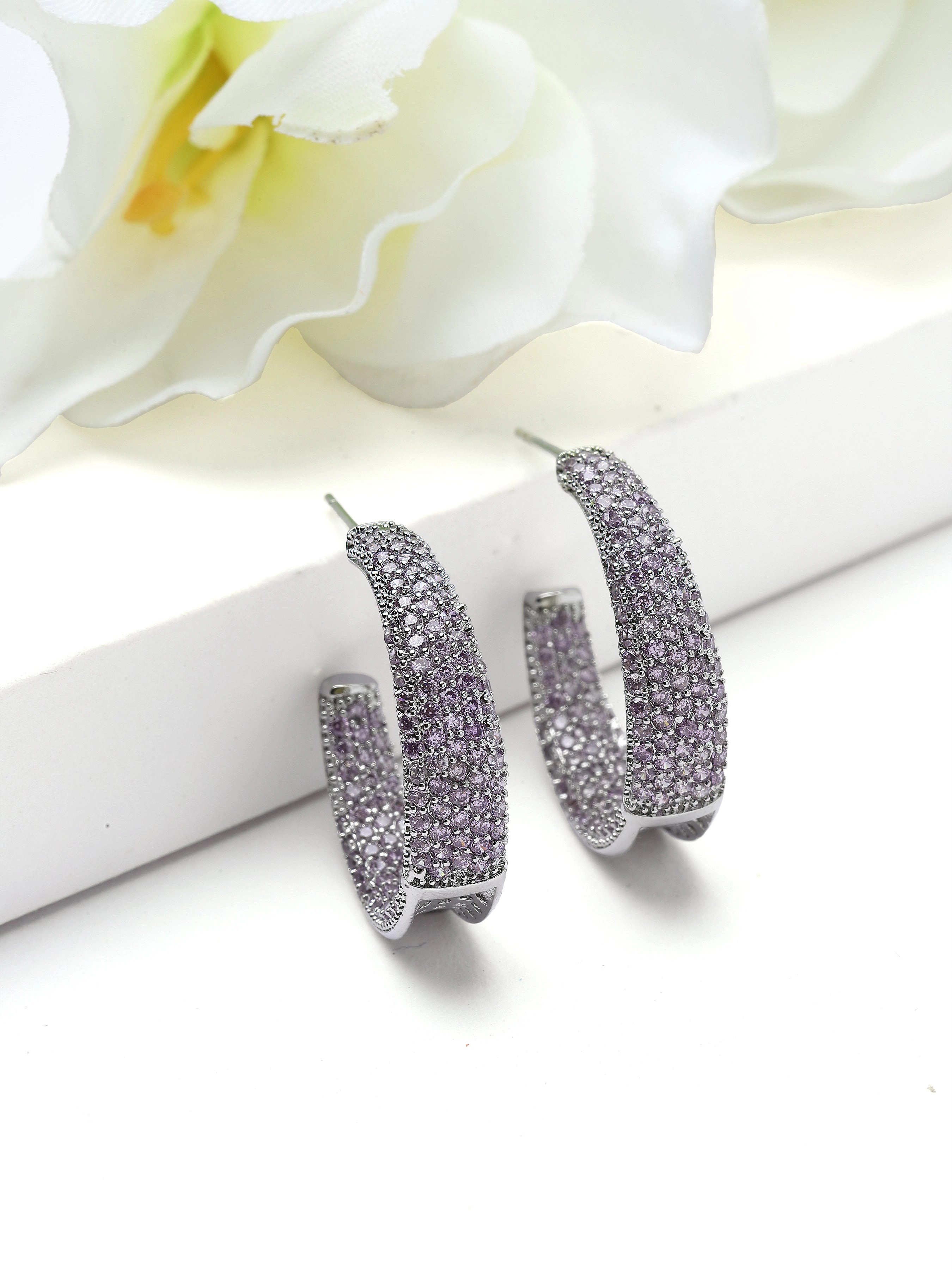 AGP PARIS Womens Pavé Tapered Hoop Earrings