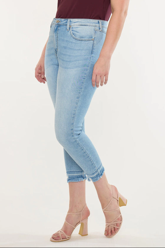 Kancan Women's Plus High Rise Crop Skinny Jeans Thomasin