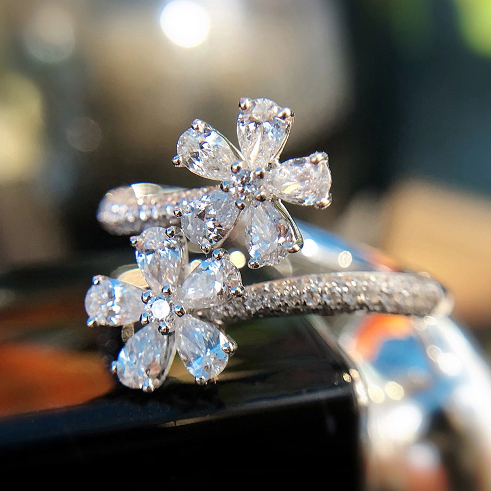 Rhinestone Flower Ring for Women Adjustable Cubic Zirconia Cocktail Ring