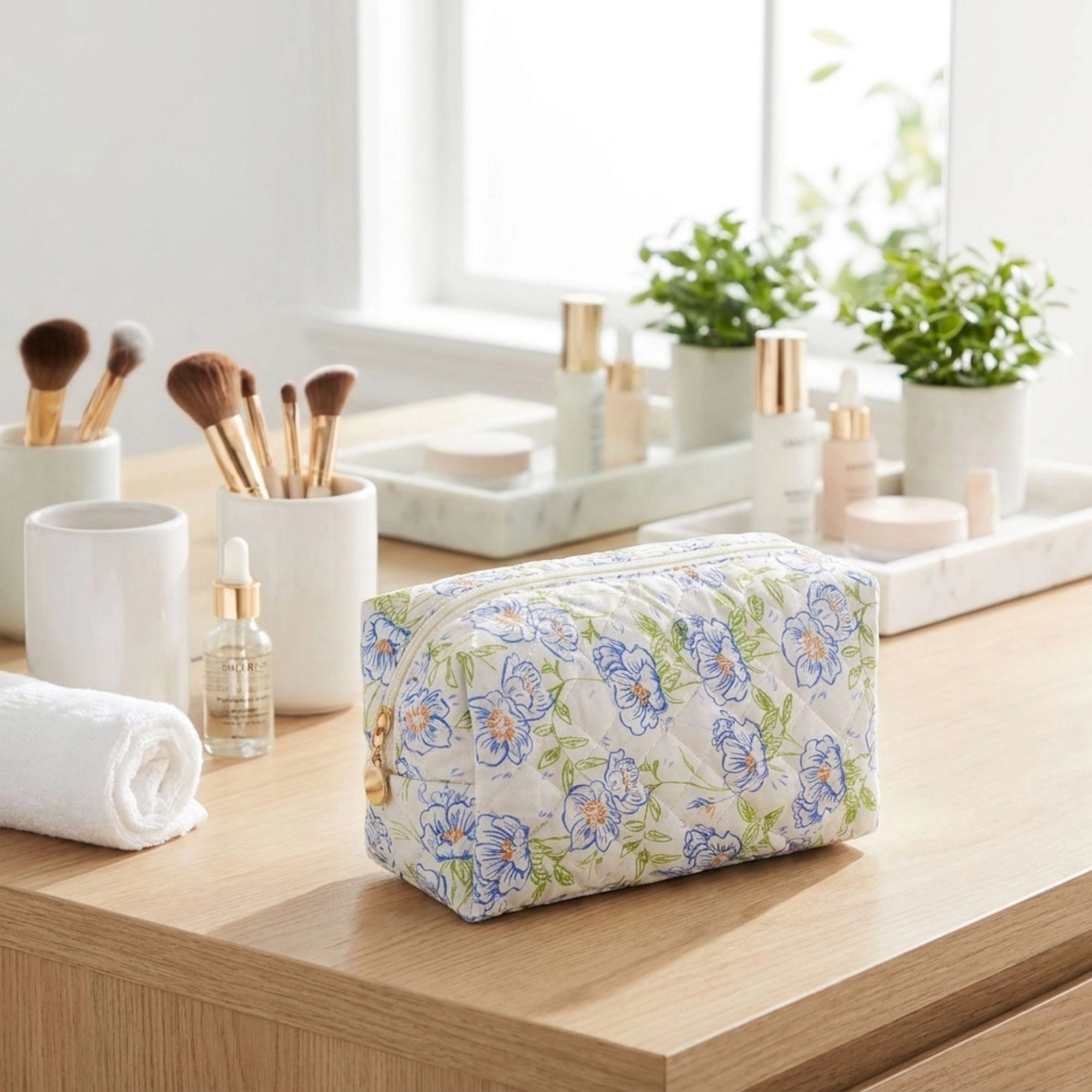 Alilang Women Floral Quilted Makeup Bag Travel Cosmetic Toiletry Pouch with Zipper Closure
