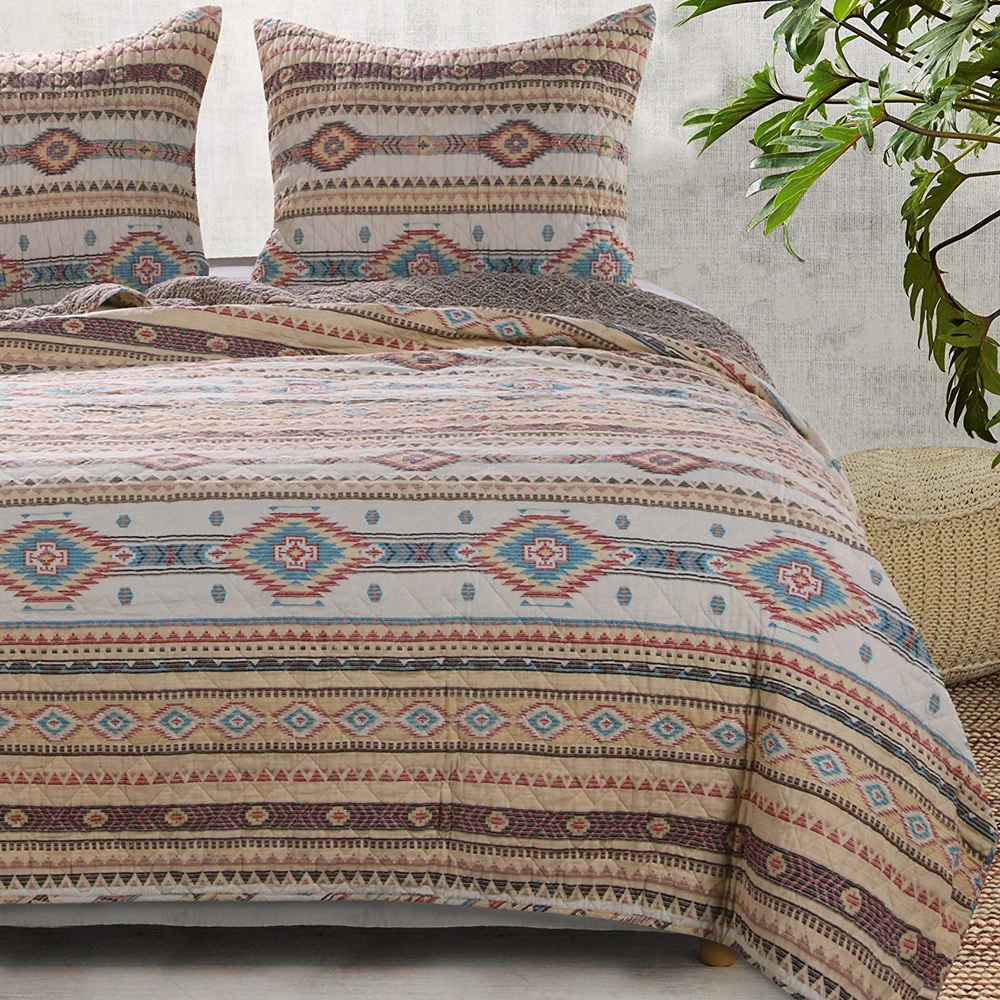 Barefoot Bungalow Phoenix Quilt And Pillow Sham Set
