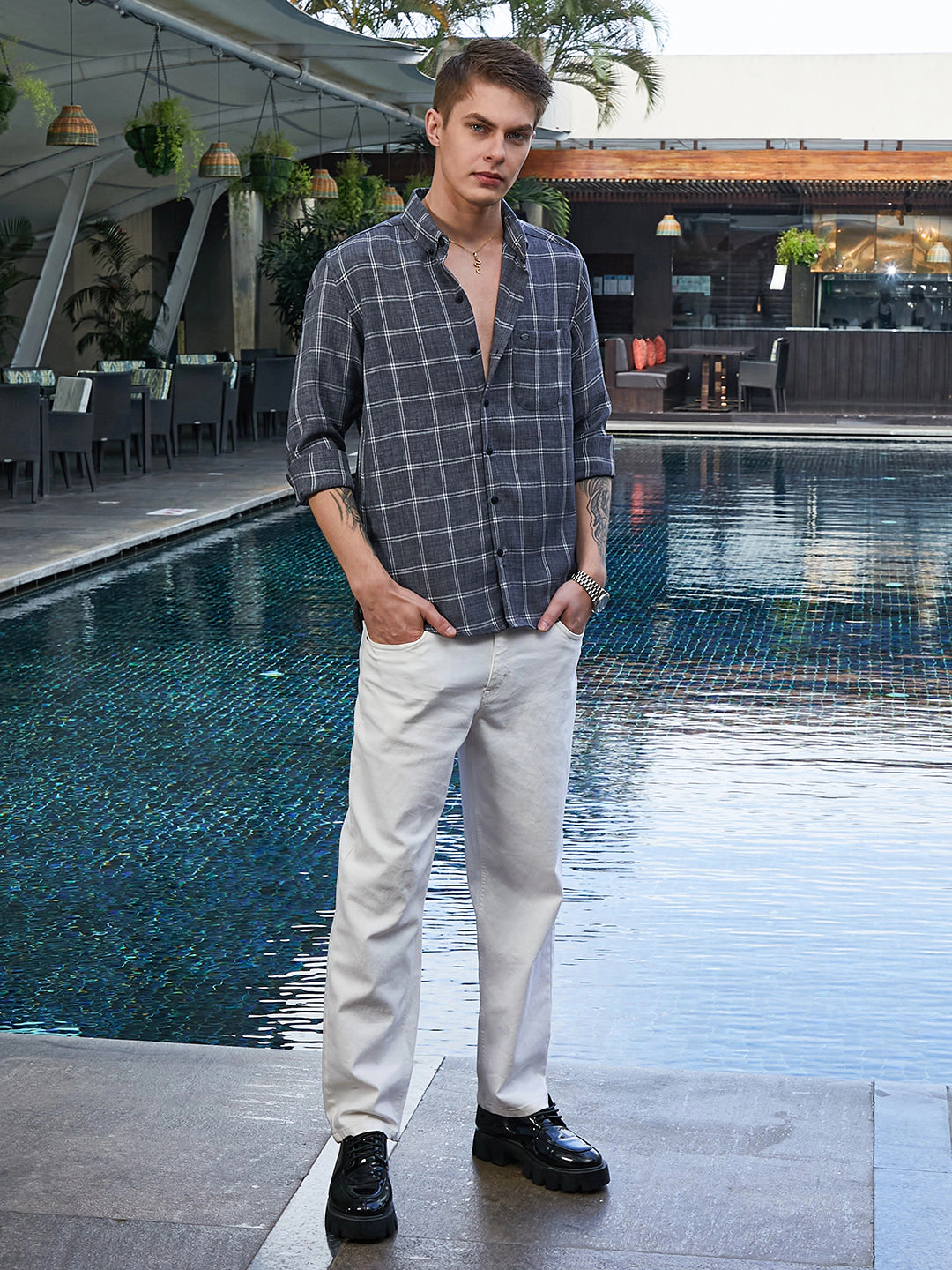 Campus Sutra Men's Bigraph-Check Shirt