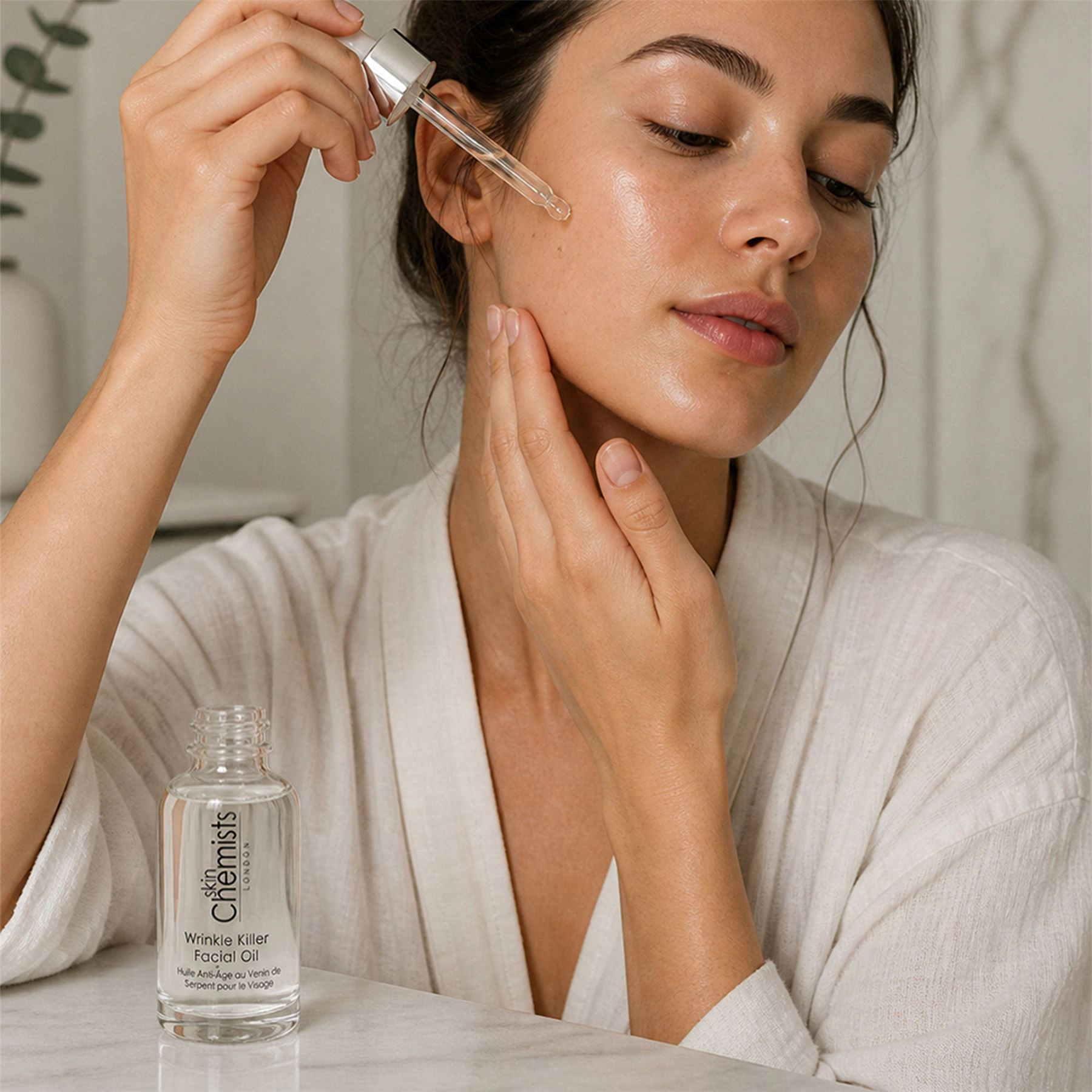 skinChemists Wrinkle Killer Facial Oil 30ml - SYN-AKE Peptide & Hyaluronic Acid for Firming, Fine Lines & Wrinkles