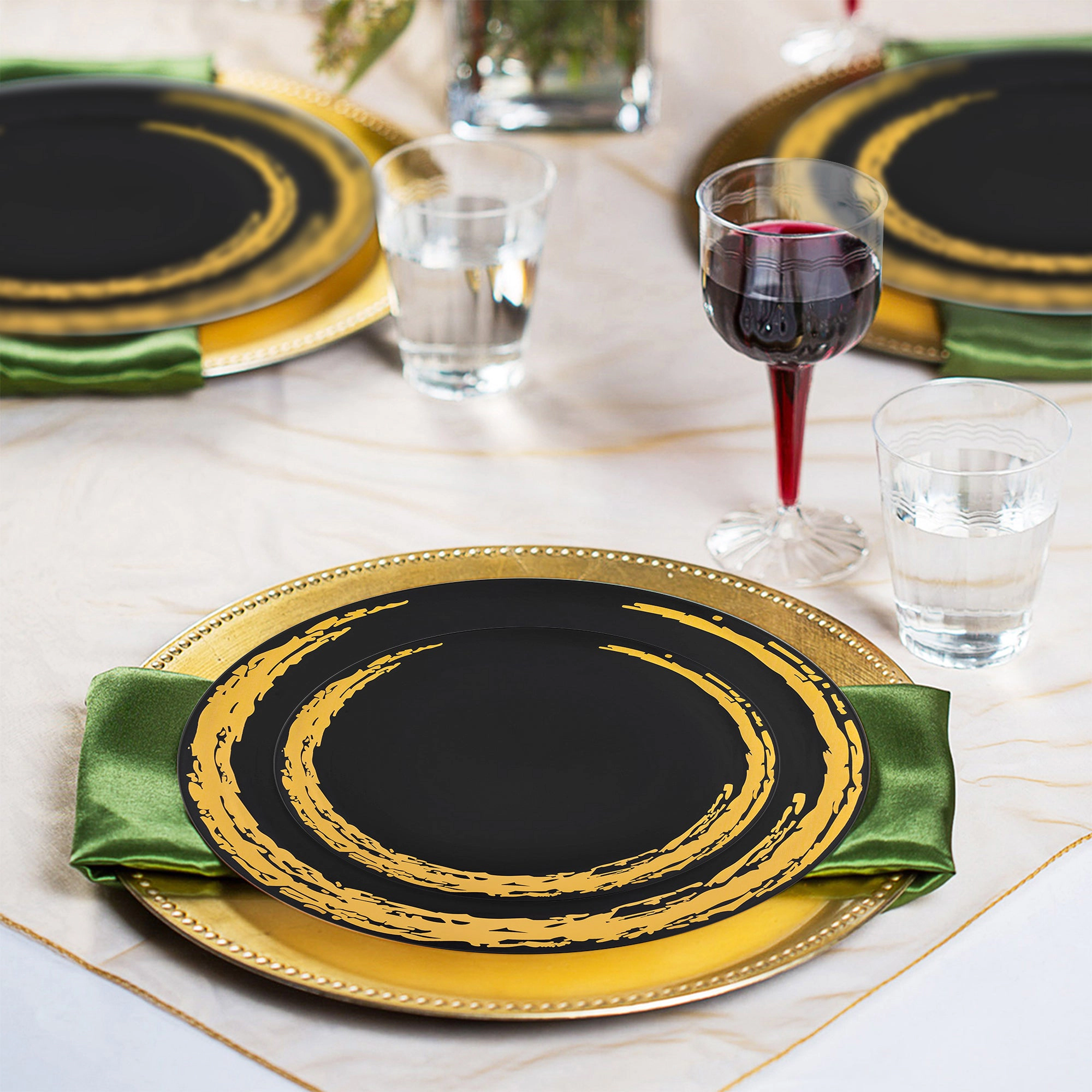 Smarty Had A Party Black with Gold Moonlight Round Disposable Plastic Wedding Value Set