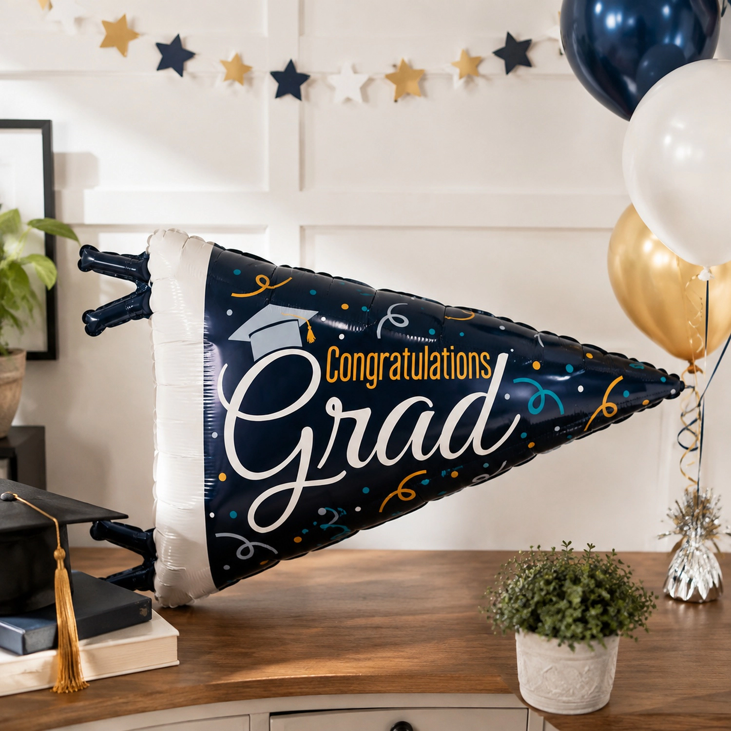LoonBalloon 31 in Graduation Cap Foil Balloon 5-Count